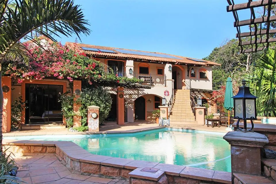 Swimming pool in Stephan's Guest House