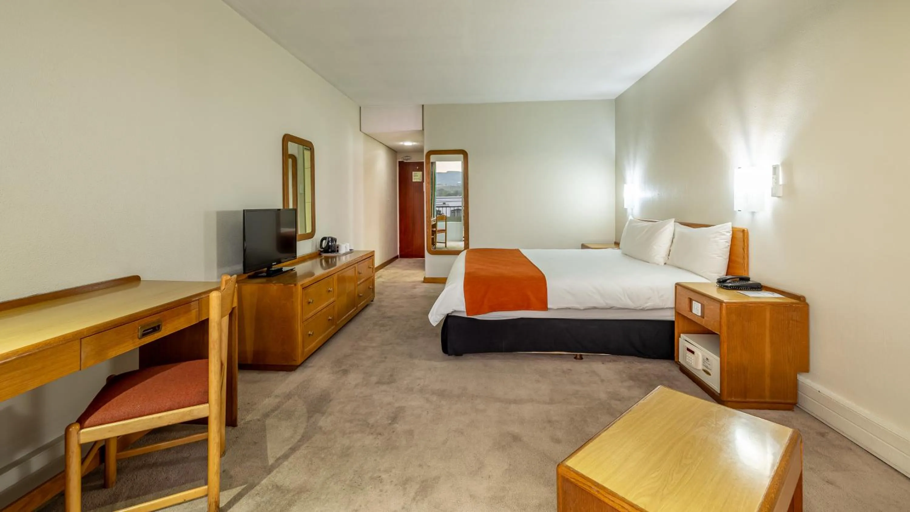 Bed in African Sky Harrismith Inn