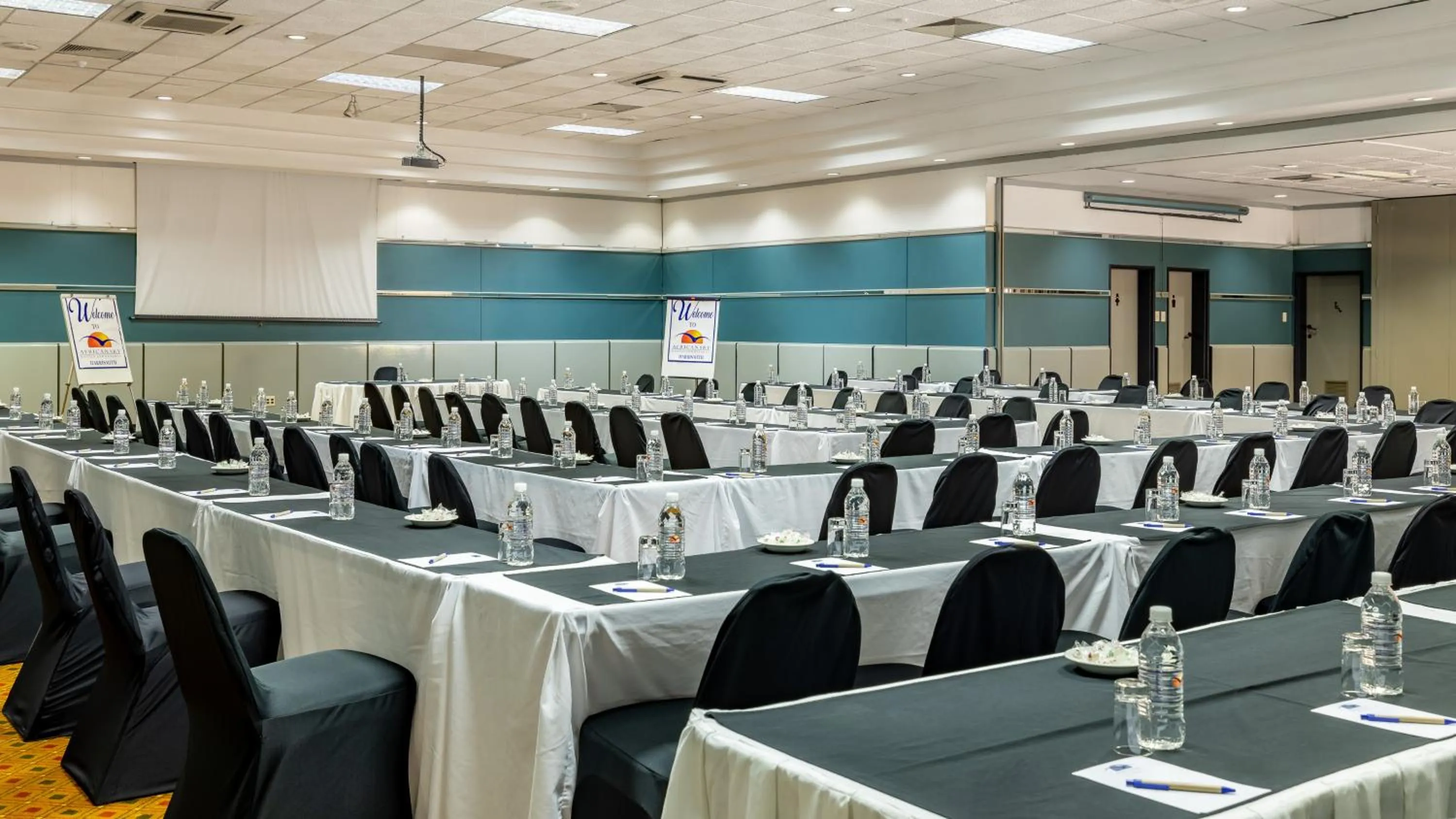 Meeting/conference room in African Sky Harrismith Inn