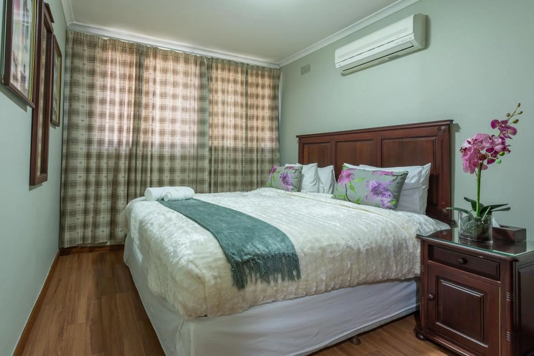 Fallsway Apartments - Louden Court