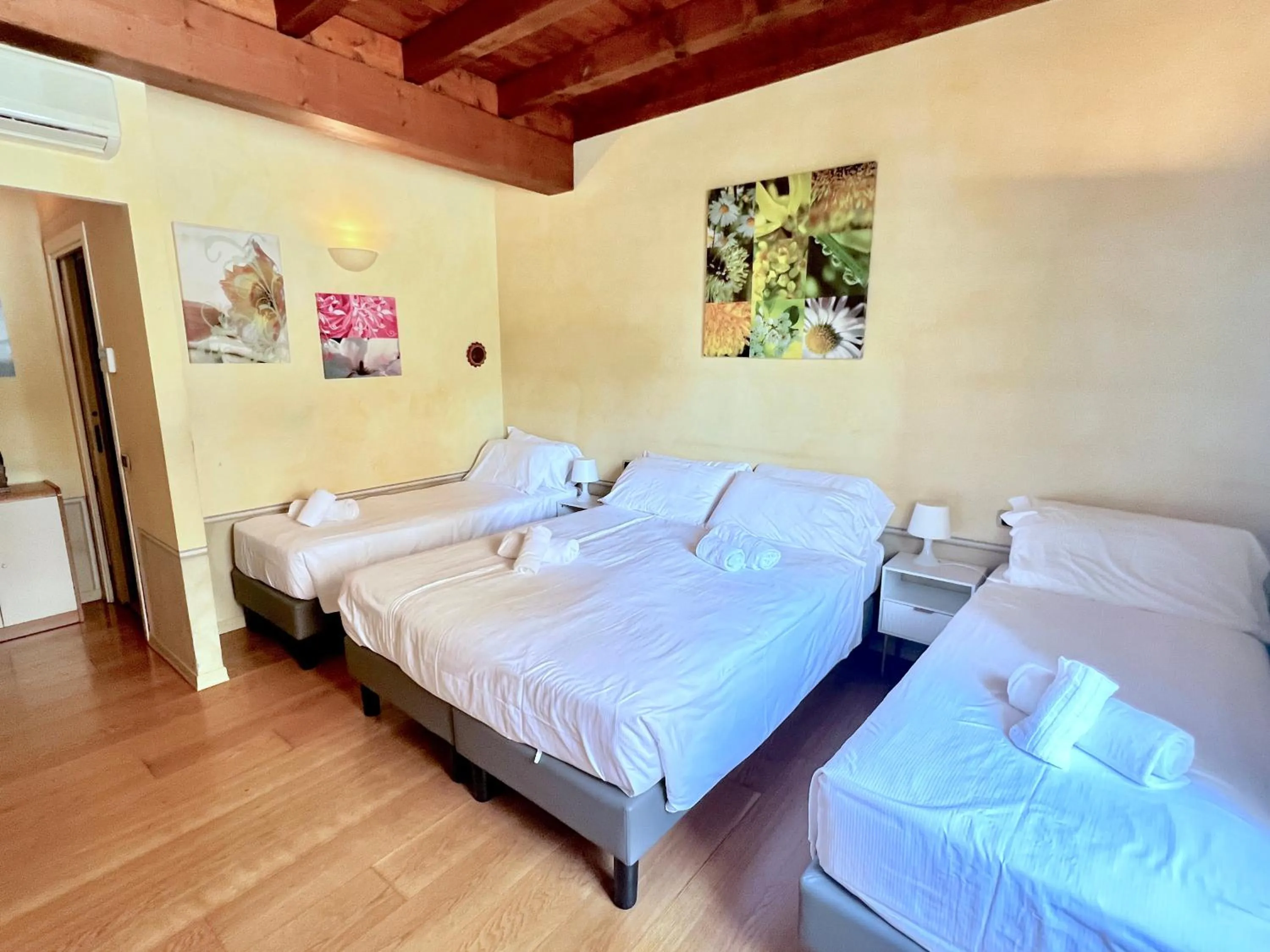 Bedroom, Bed in Residence Corte Ferrari -Ciao Vacanze-