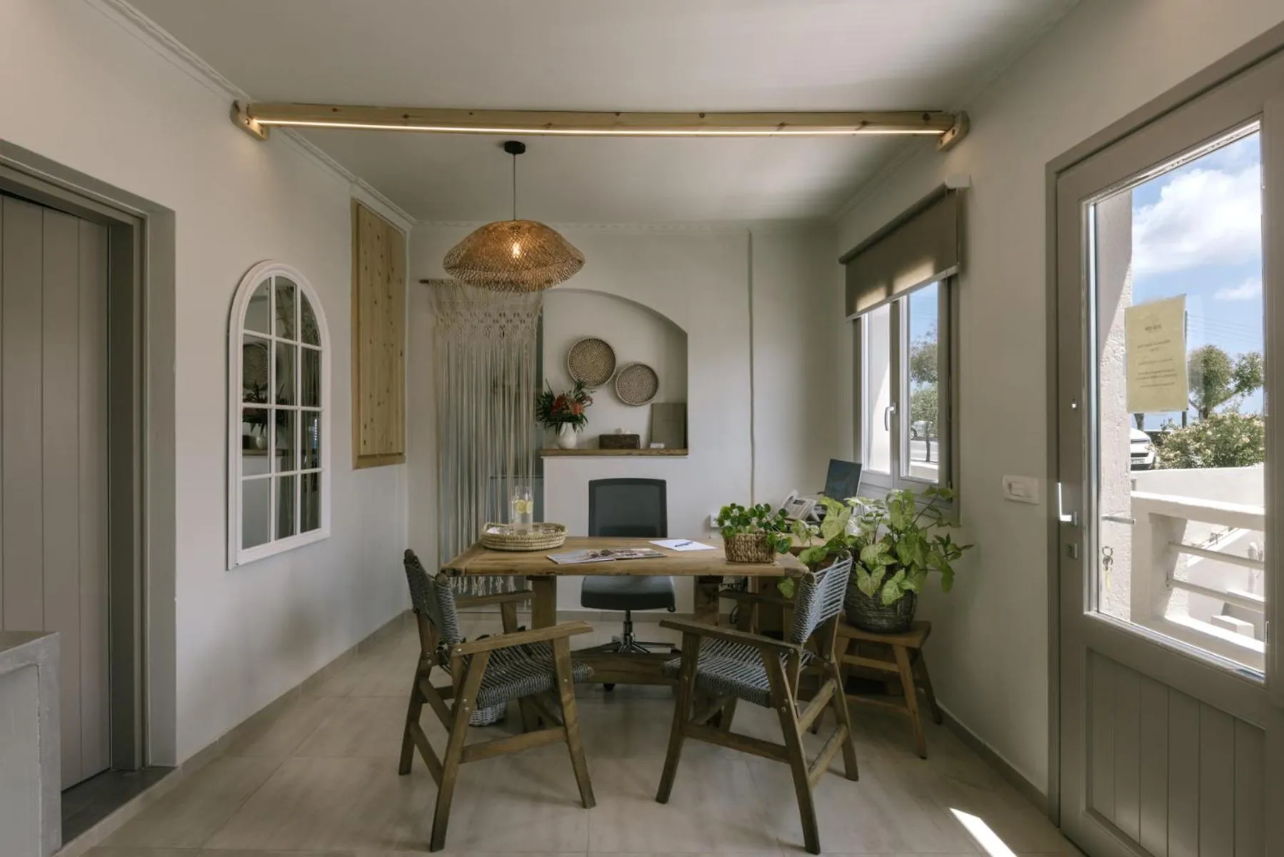 Lobby or reception in Grand View - Megalochori Santorini