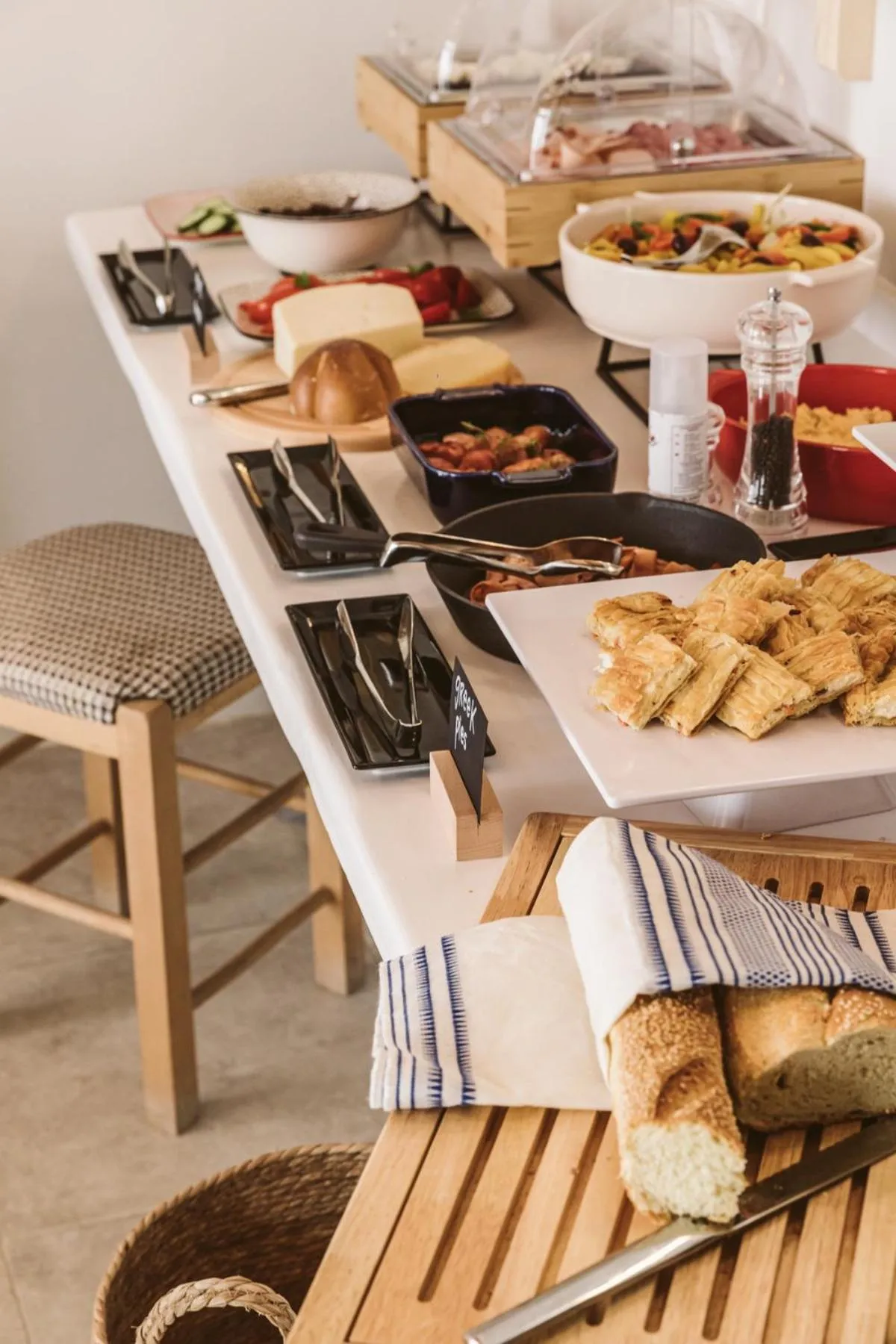 Breakfast in Grand View - Megalochori Santorini