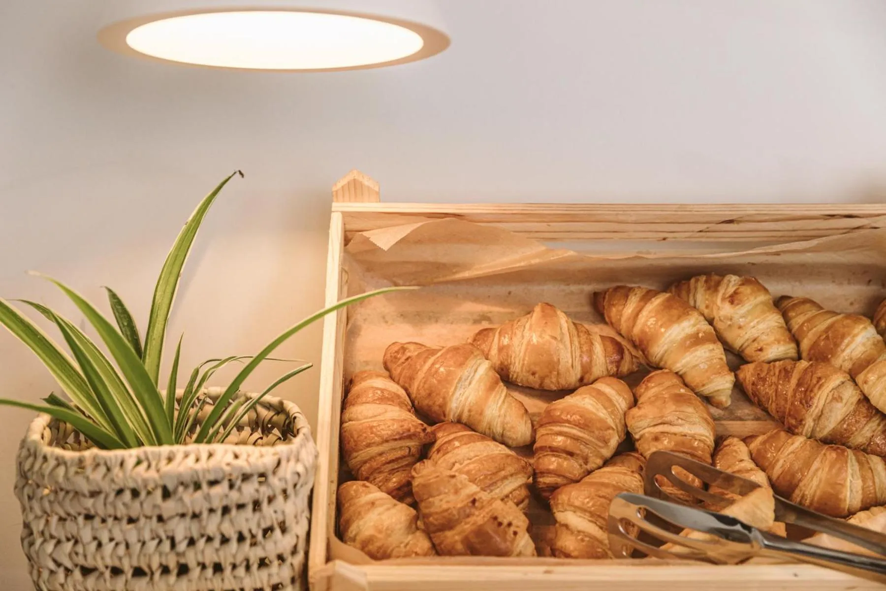 Breakfast in Grand View - Megalochori Santorini