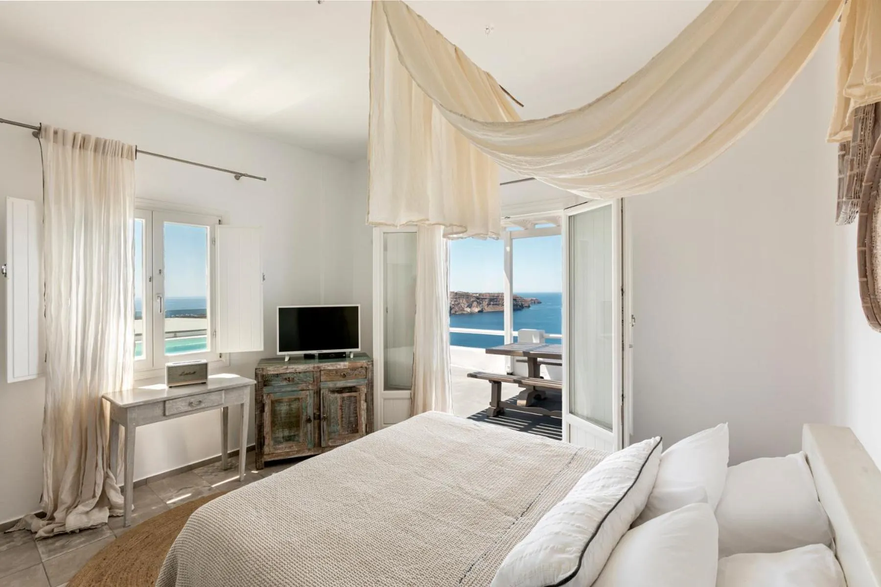 Bedroom, Bed in Grand View - Megalochori Santorini