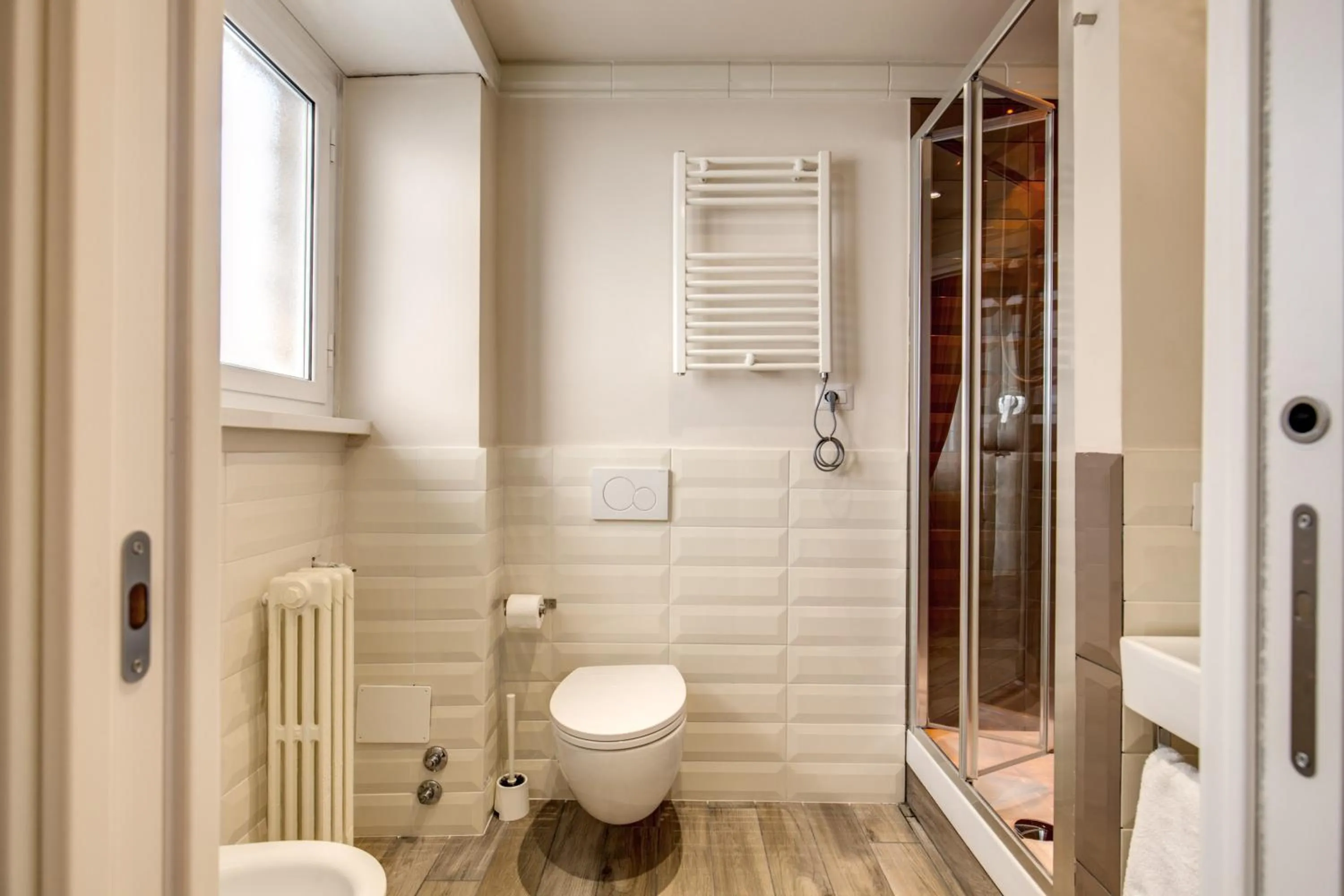 Property building in Casa Mia Vaticano Guest House