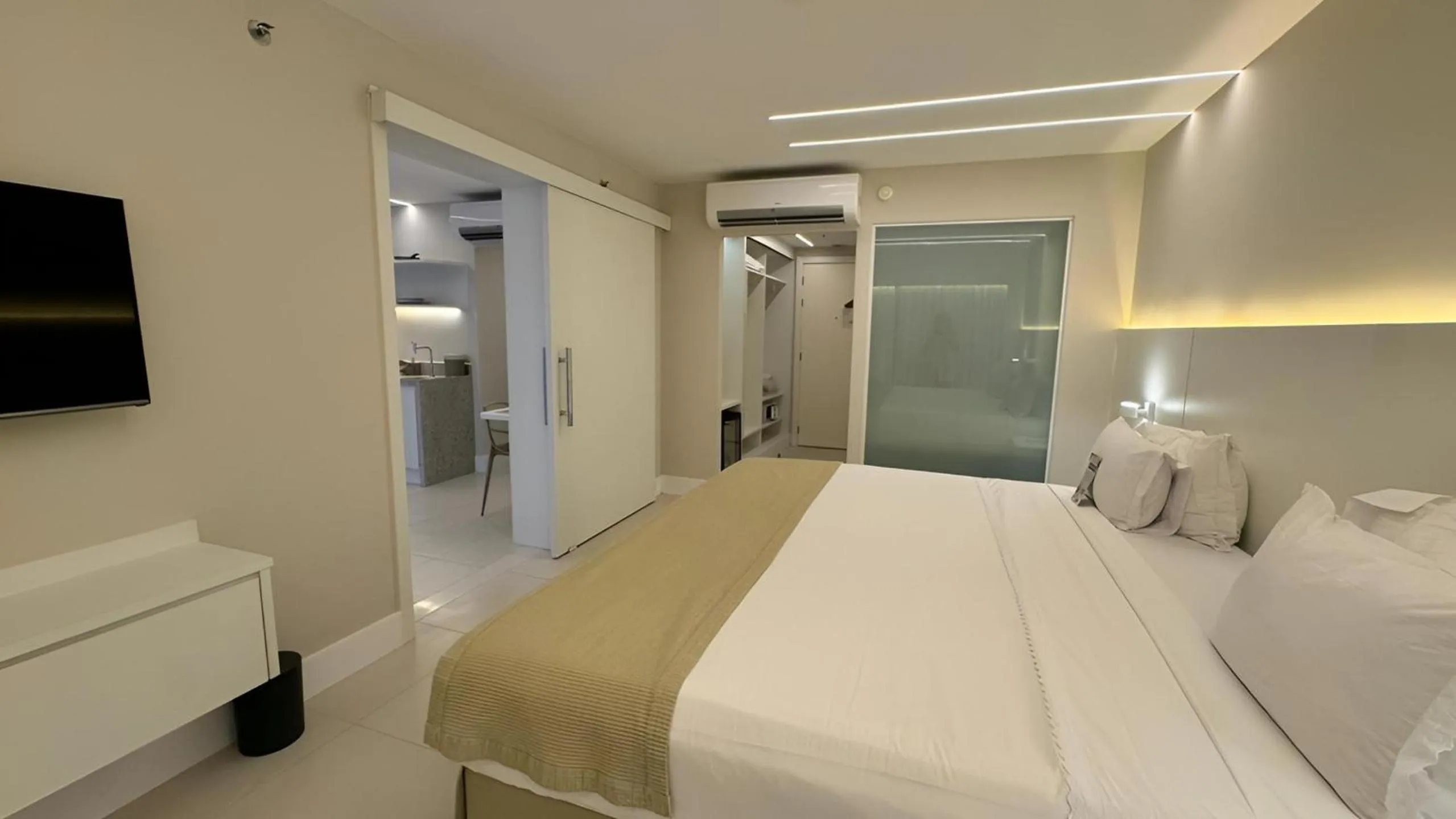 Bedroom, Bed in CDesign Hotel