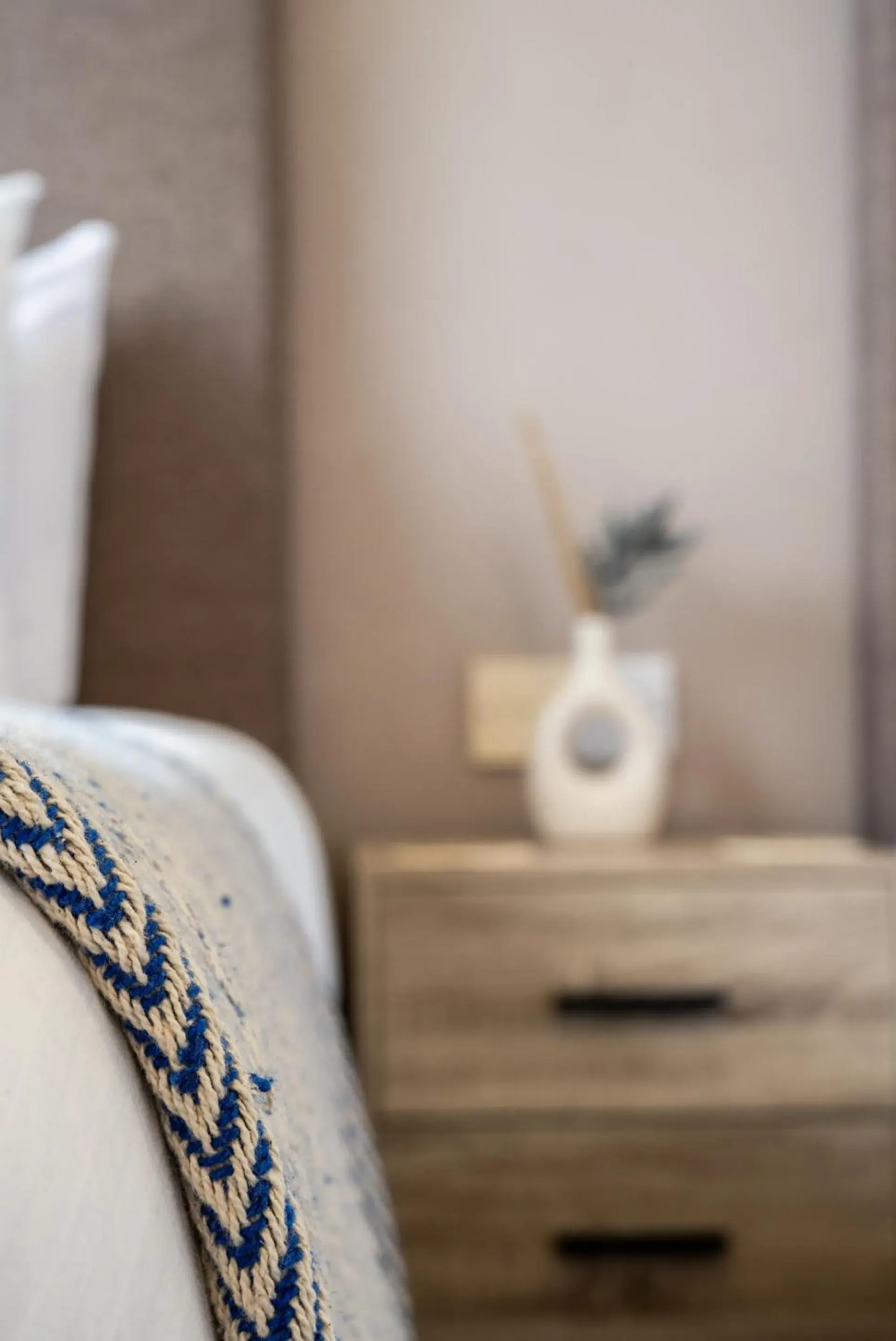 Bedroom, Bed in Inn For All Seasons Bedroom, Bed in Inn For All Seasons