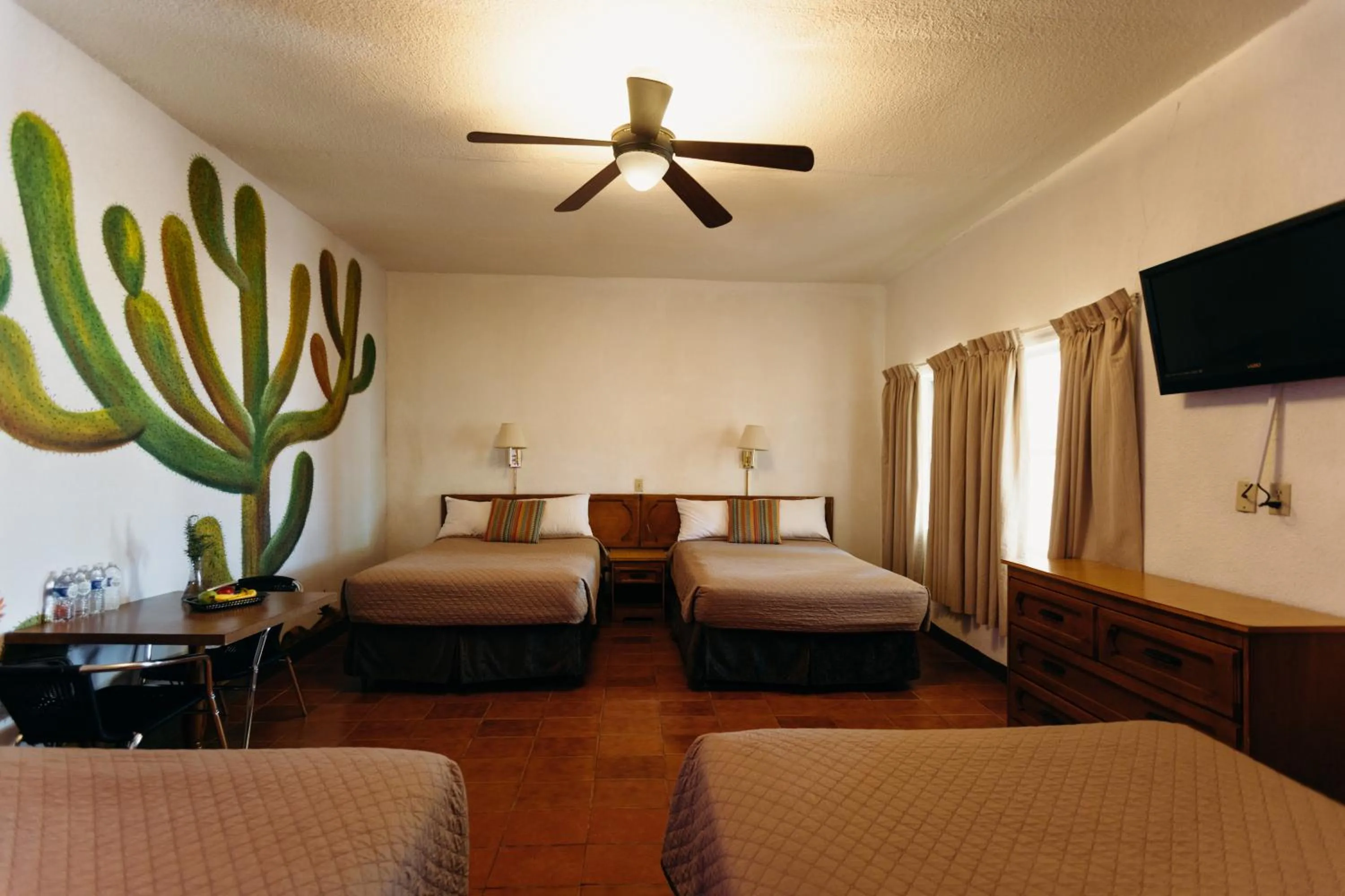 Bedroom, Bed in Hotel Las Palmas