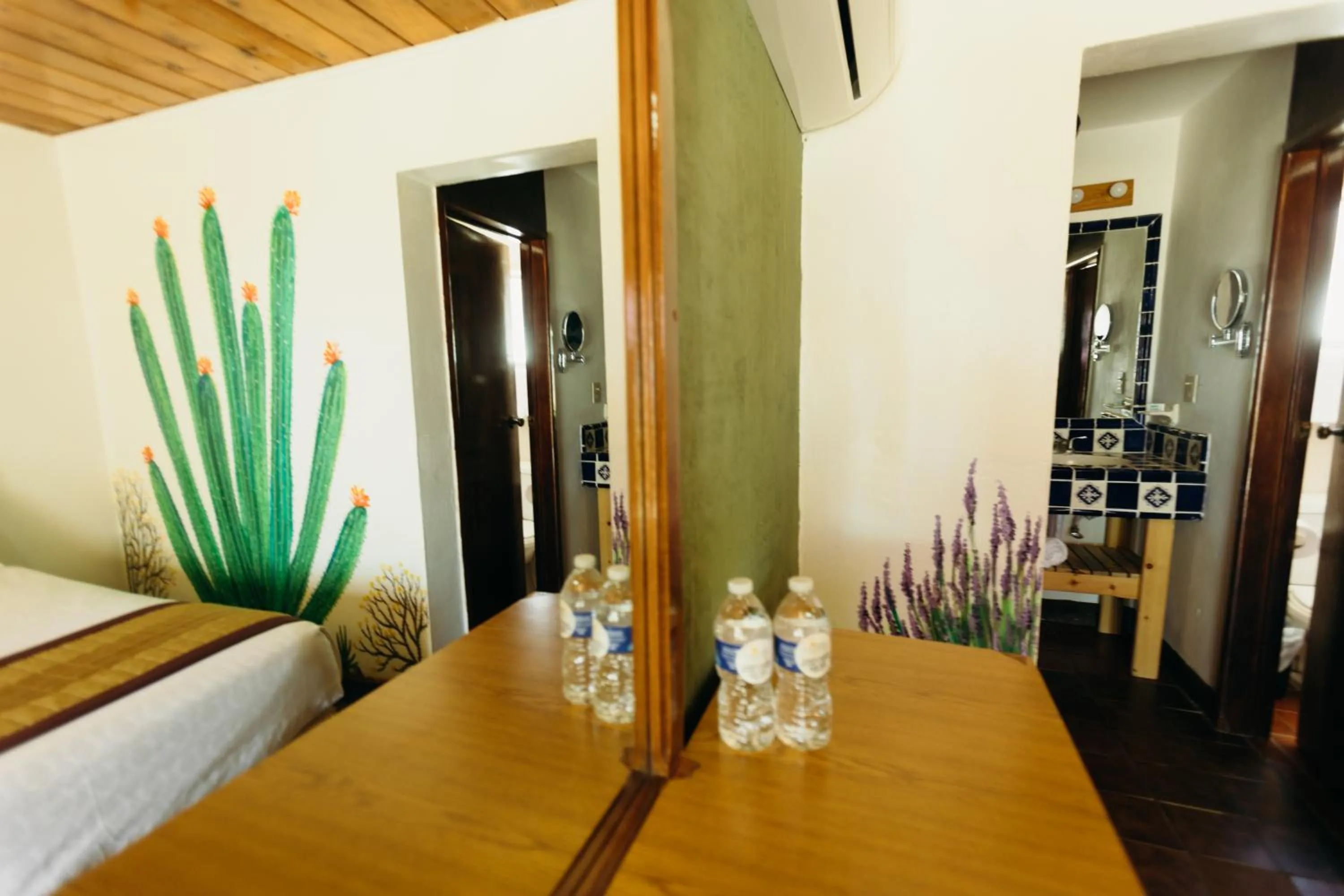 Bedroom, Bed in Hotel Las Palmas