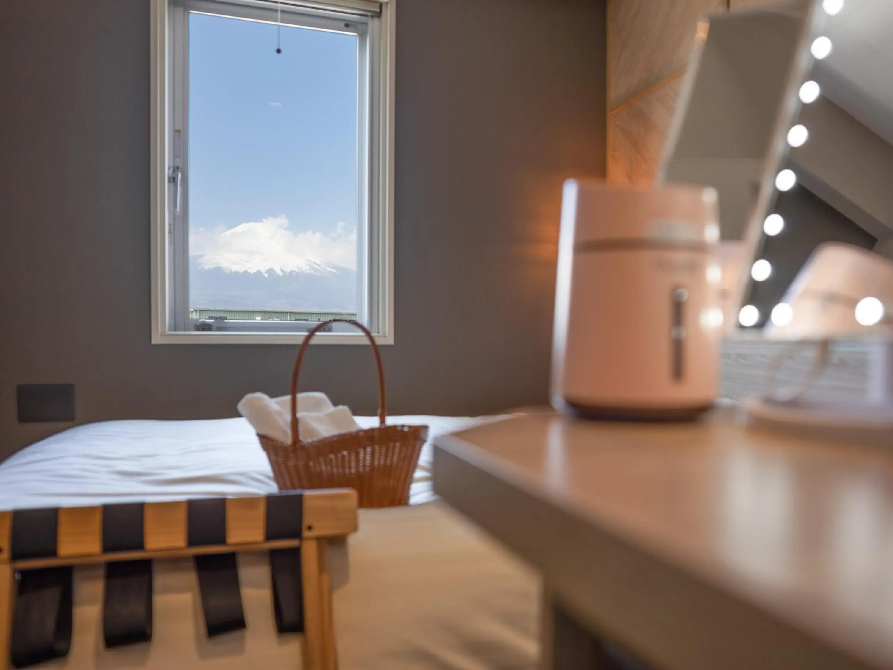 Photo of the whole room, Bed in Super Hotel Gotenba - 1 Photo of the whole room, Bed in Super Hotel Gotenba - 1