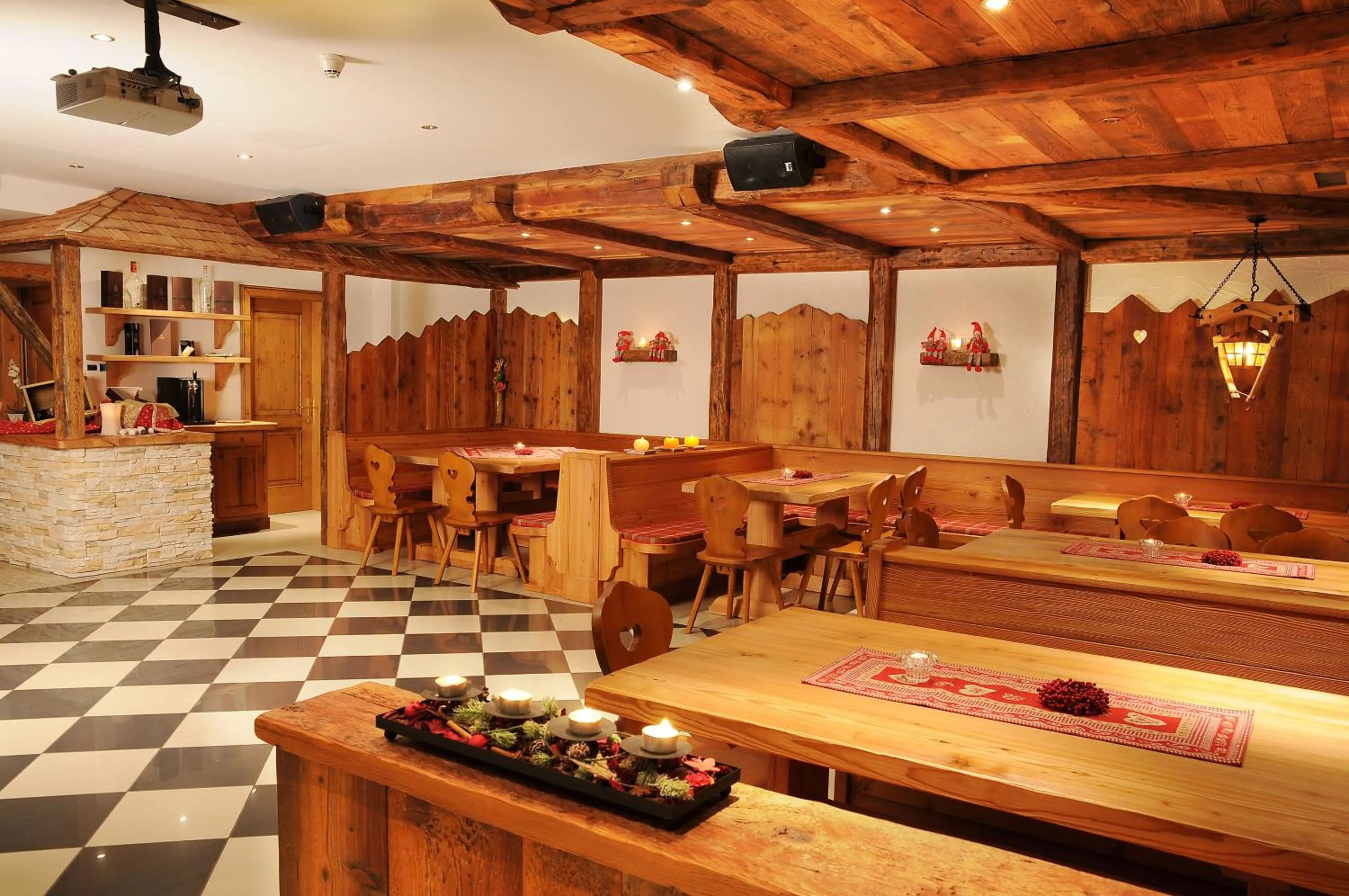 Restaurant/places to eat in Active Hotel Monte Giner