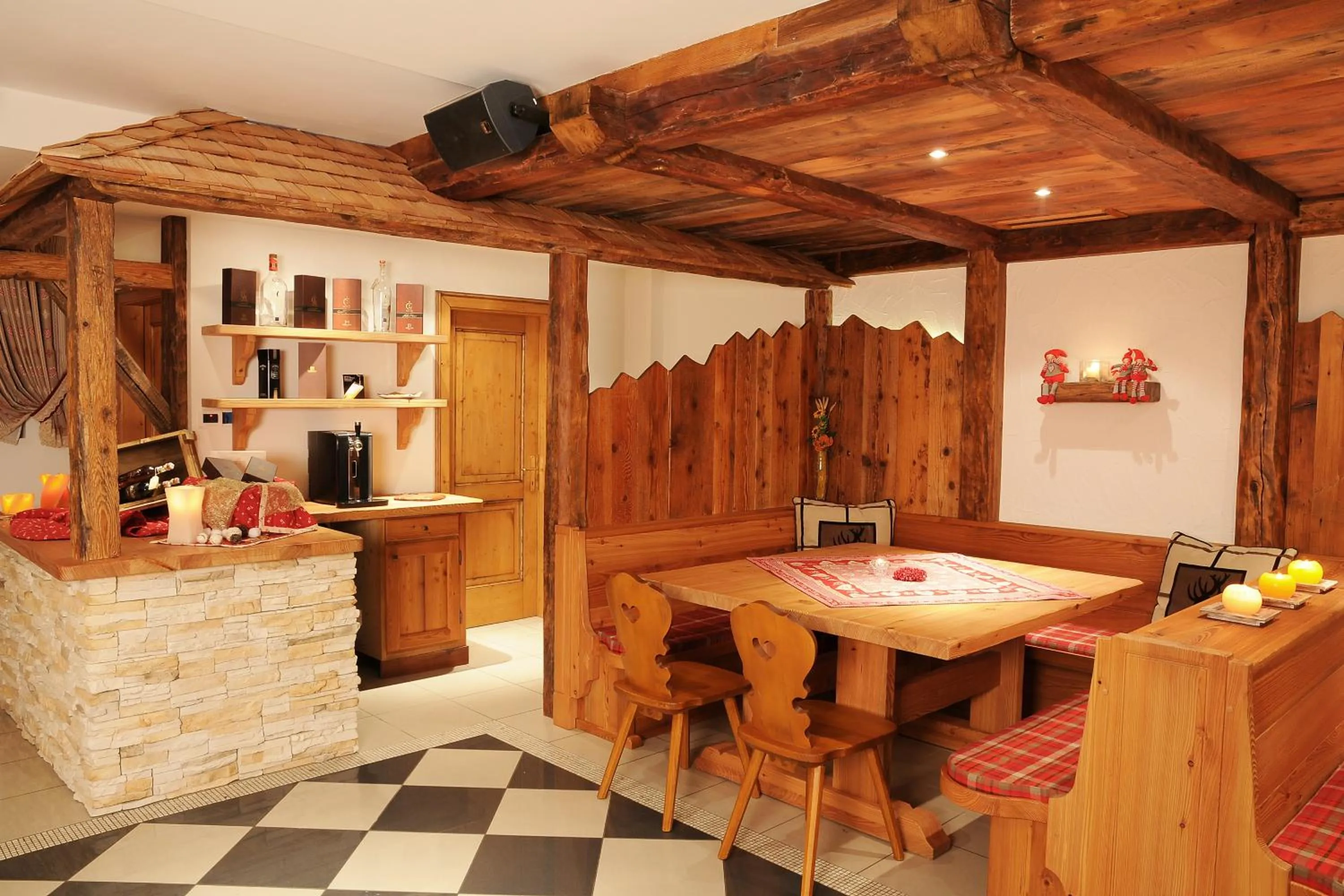 Restaurant/places to eat in Active Hotel Monte Giner