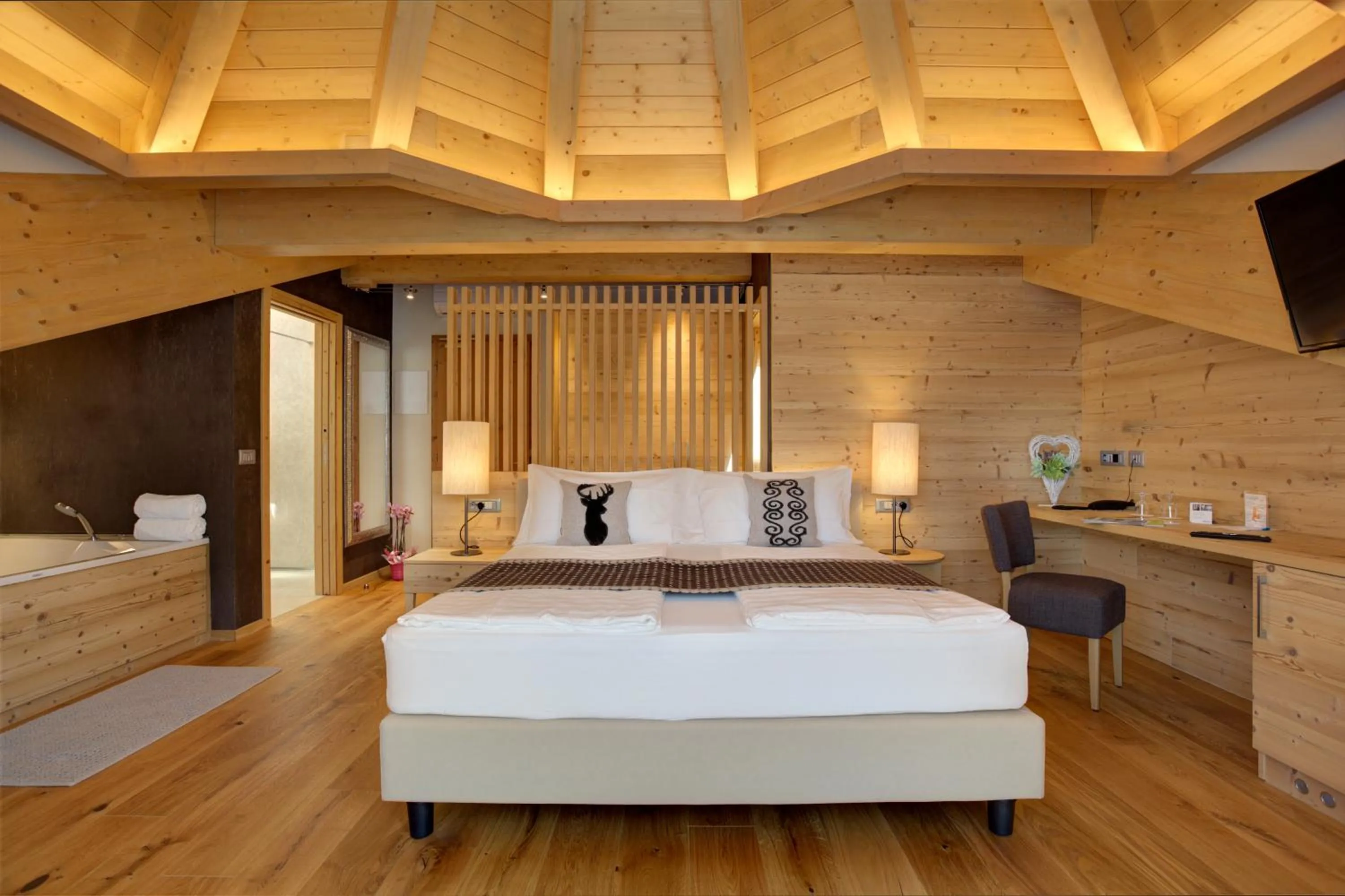 Bed in Active Hotel Monte Giner