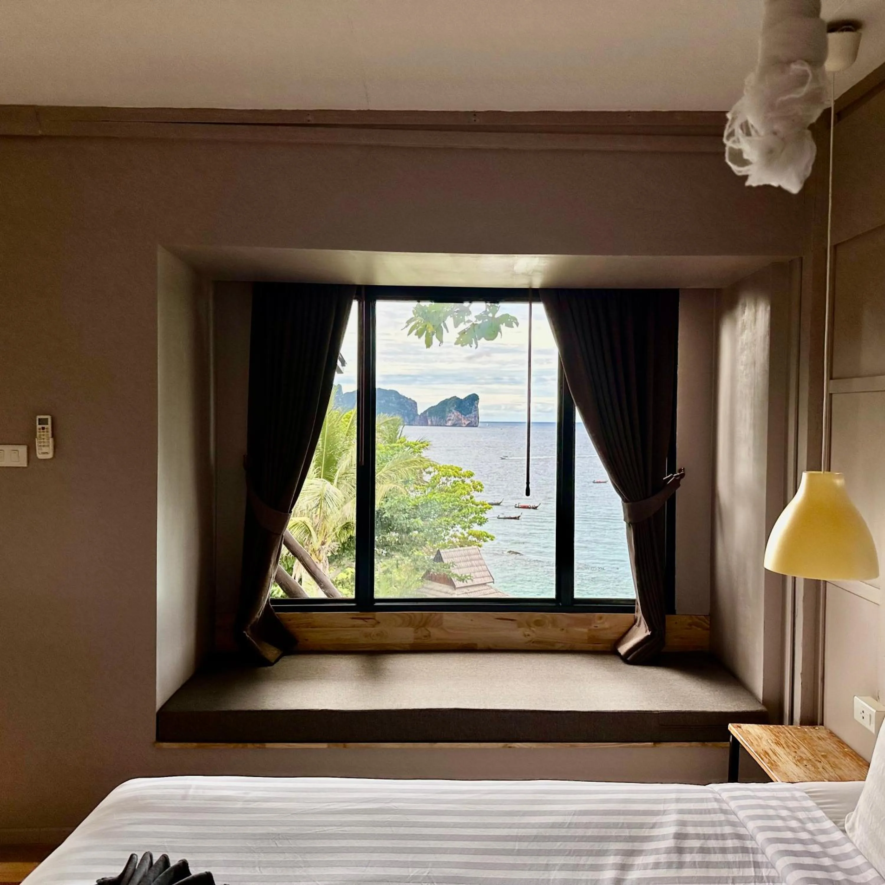 Bedroom, Bed in HIP Seaview Resort @ Phi Phi