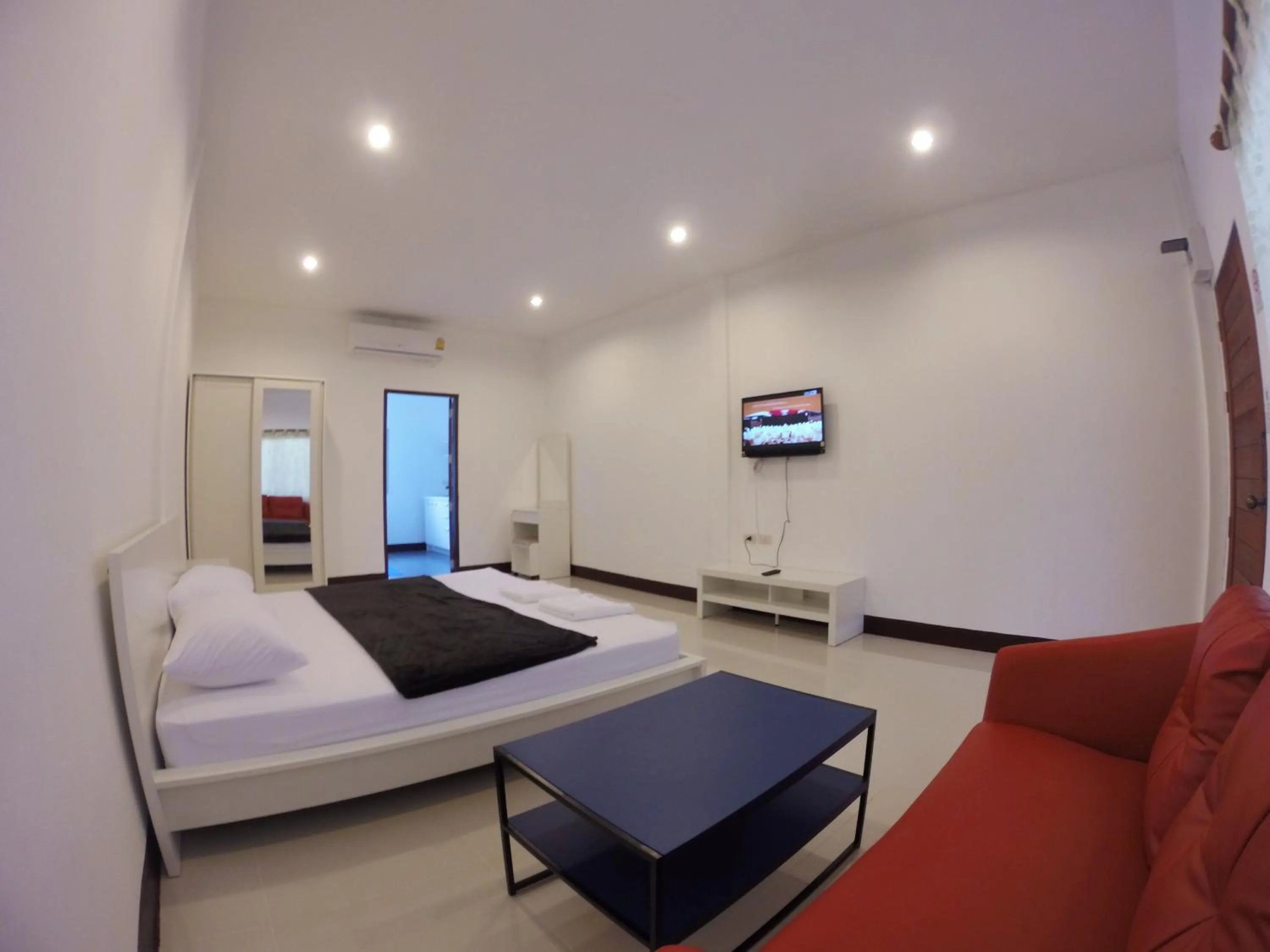 Bedroom, Bed in Fairtex Residence Pattaya