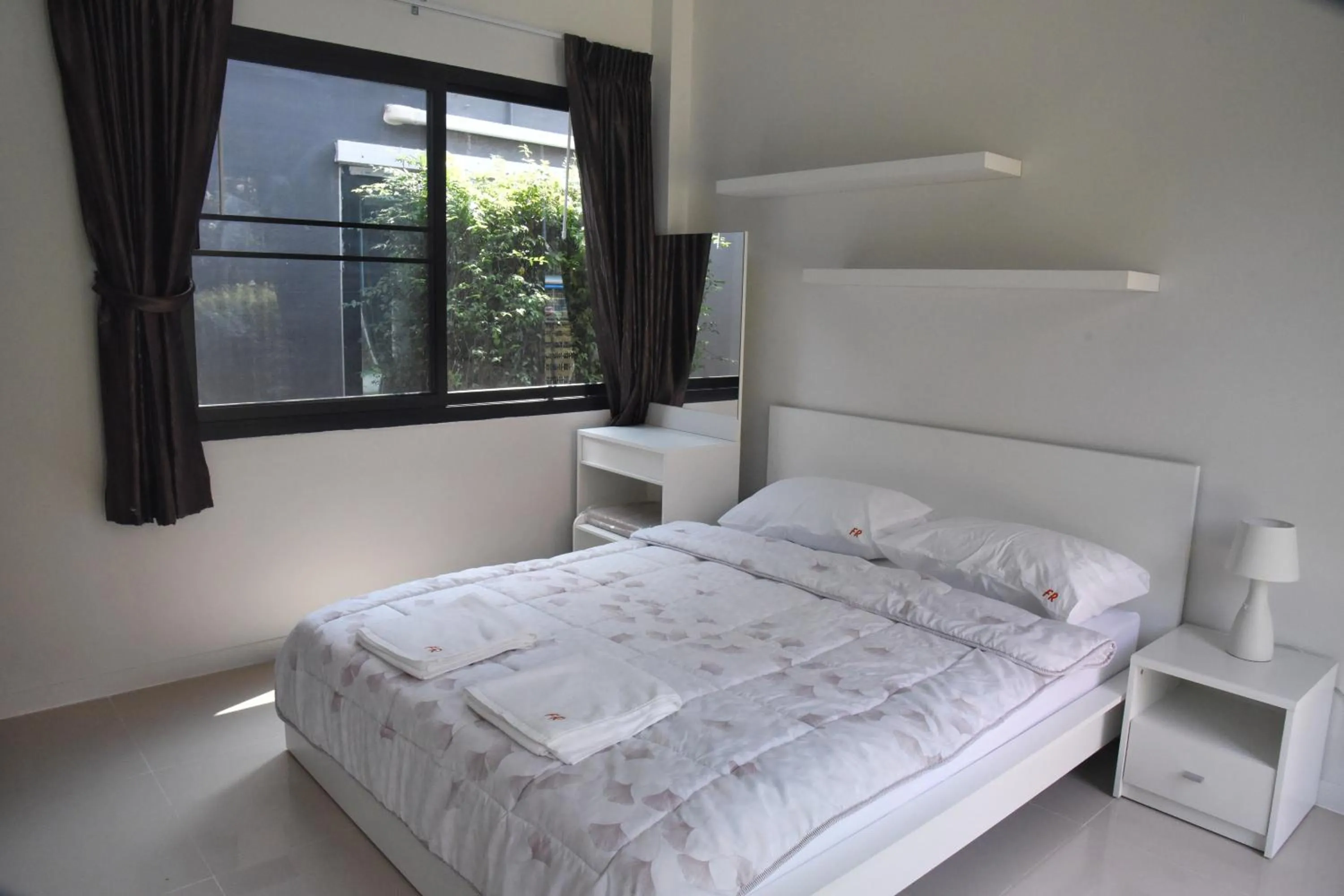 Bedroom, Bed in Fairtex Residence Pattaya