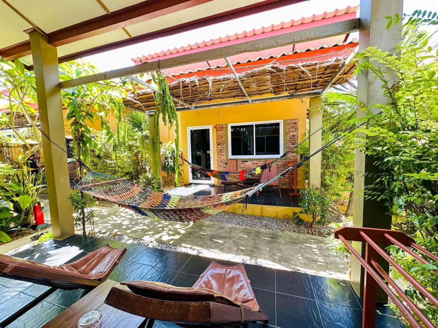 Lanta Baan Nok Resort