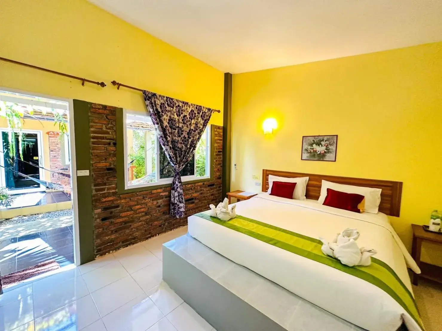 Bed in Lanta Baan Nok Resort Bed in Lanta Baan Nok Resort