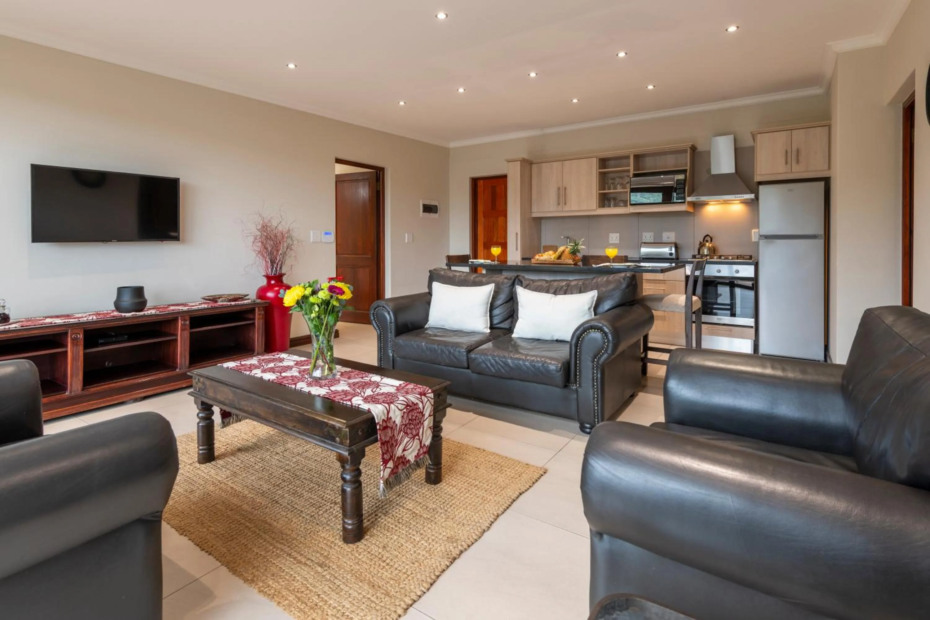 Kitchen or kitchenette in Alkantmooi Private Nature Reserve - Keurkloof & Keurbos 93