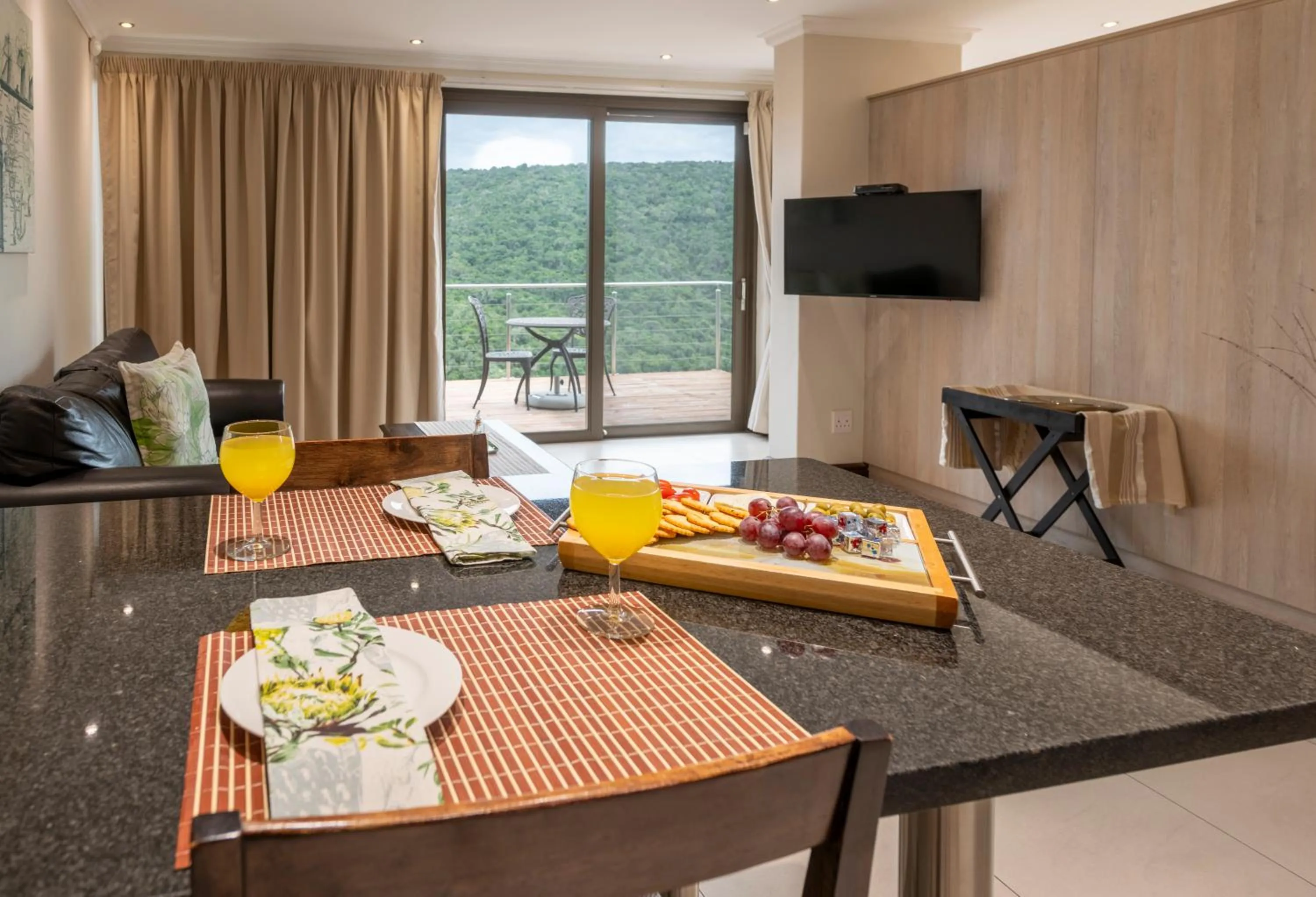 TV and multimedia in Alkantmooi Private Nature Reserve - Keurkloof & Keurbos 93