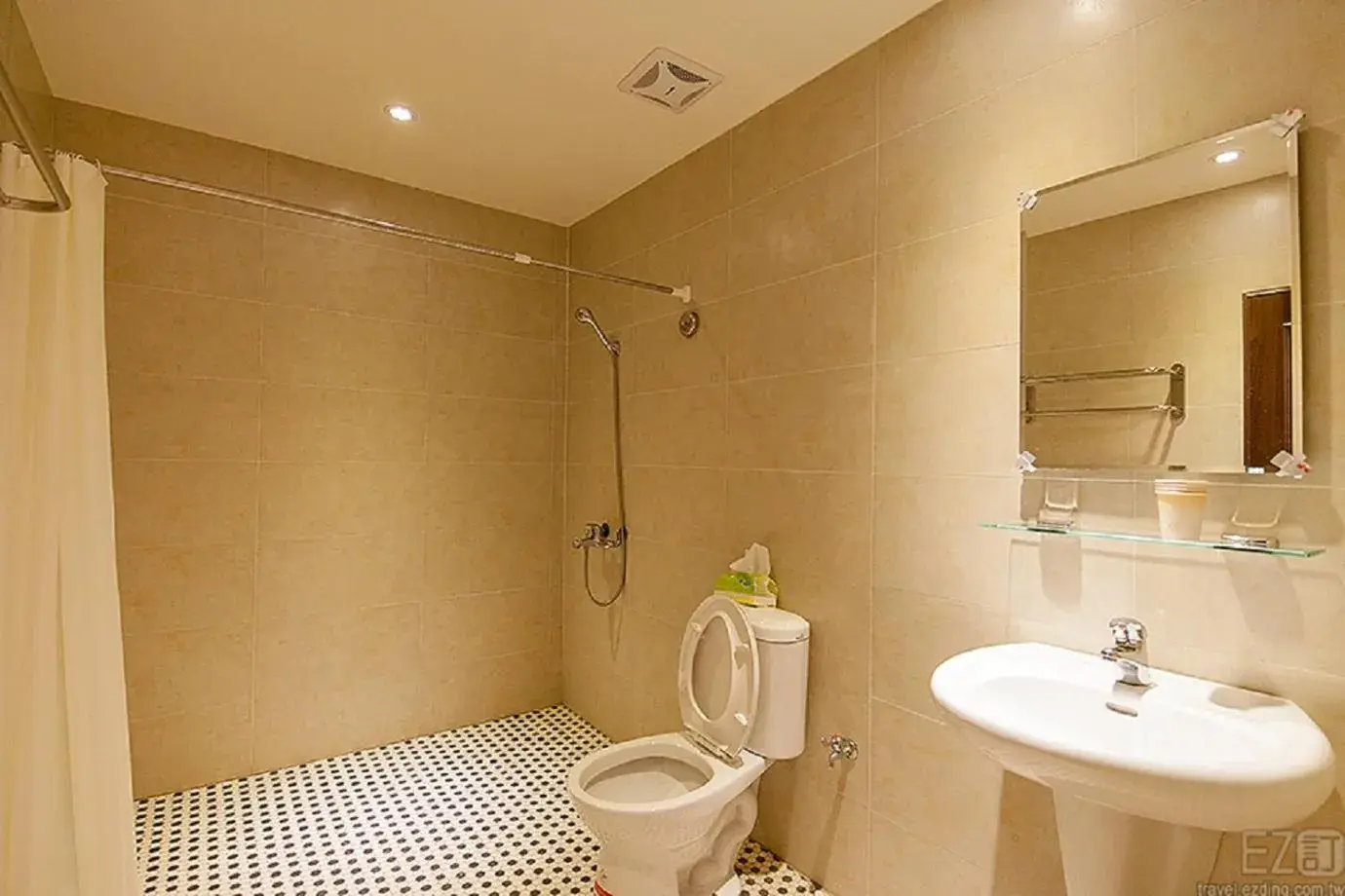 Shower, Bathroom in Yellow Kite Hostel