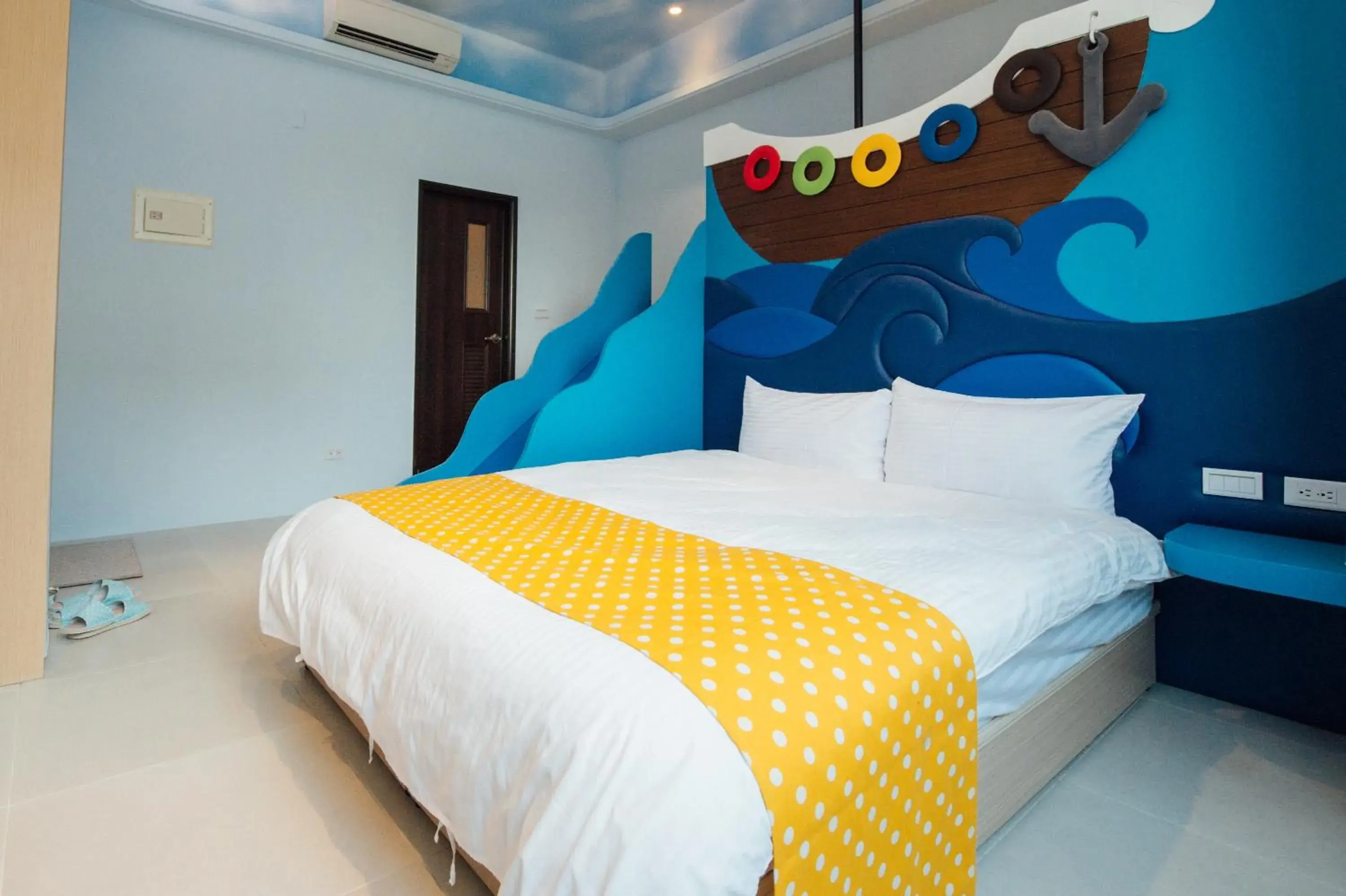 Bed in Yellow Kite Hostel