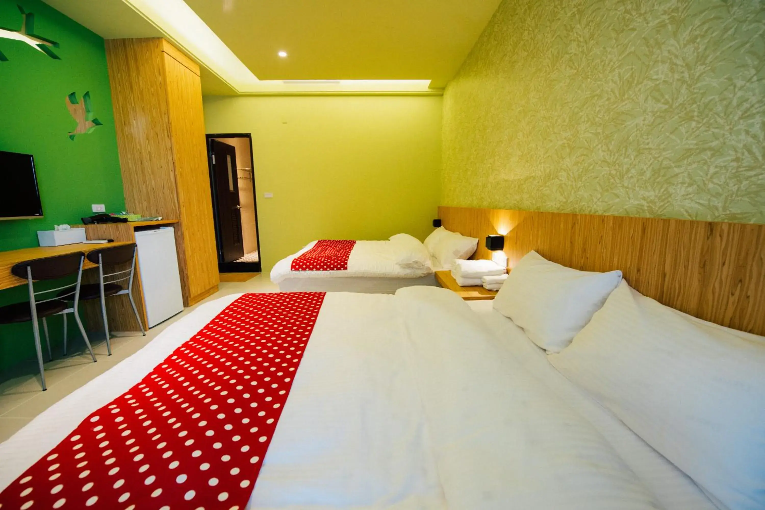 Photo of the whole room, Bed in Yellow Kite Hostel