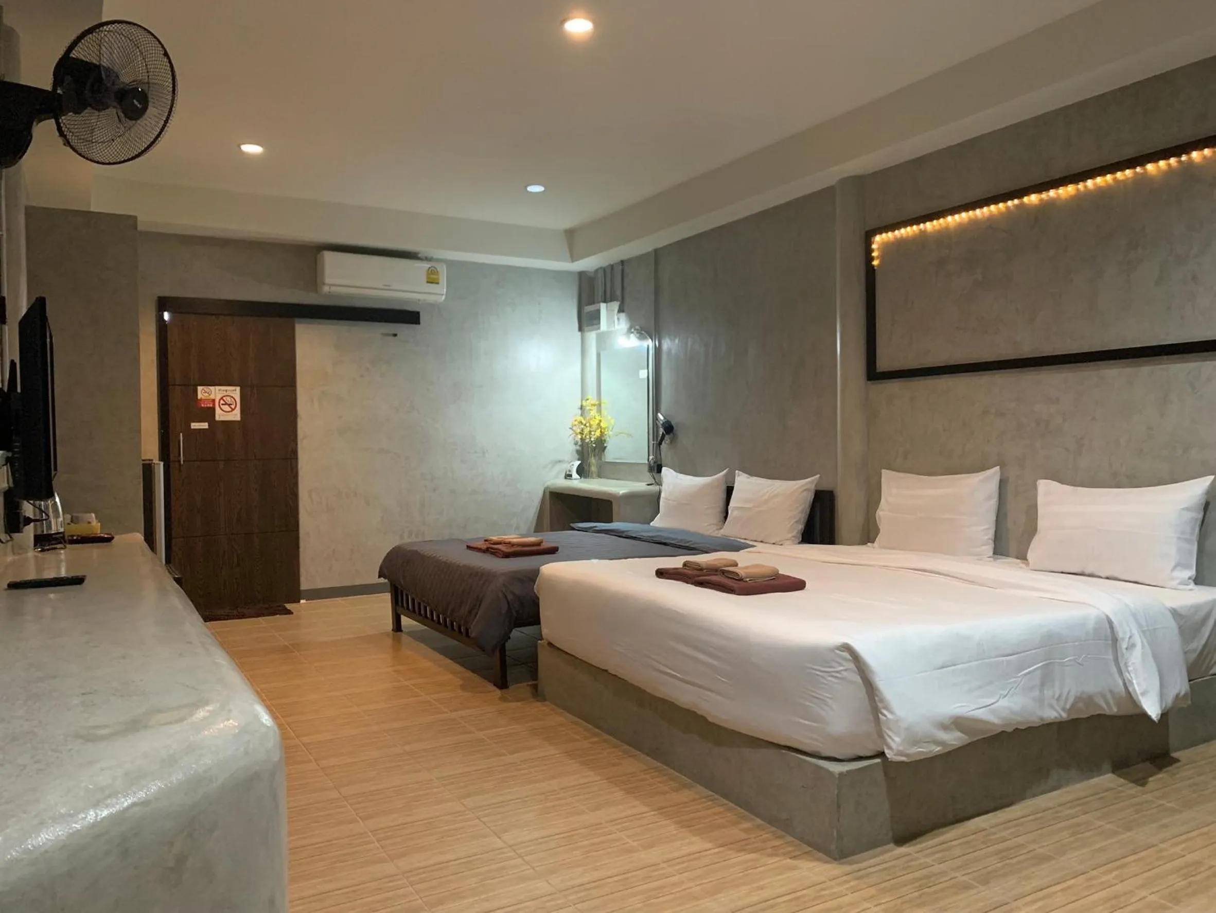 Bed in The Loft @Chiangrai