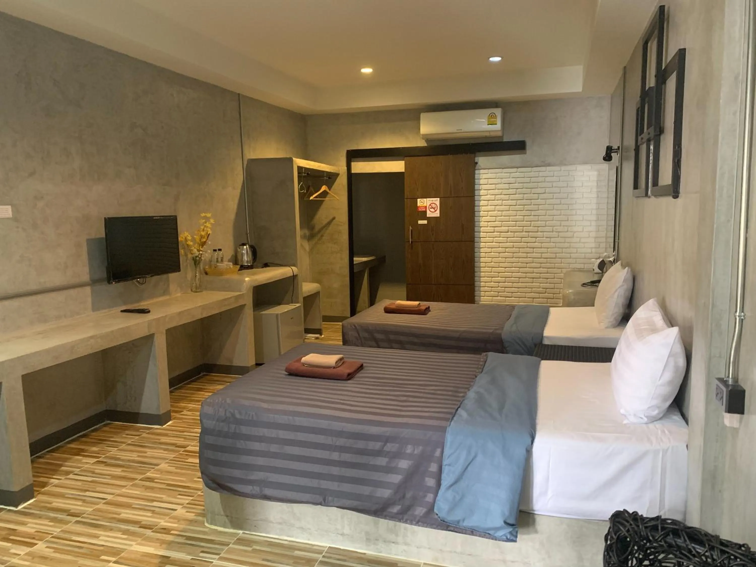 Bed in The Loft @Chiangrai