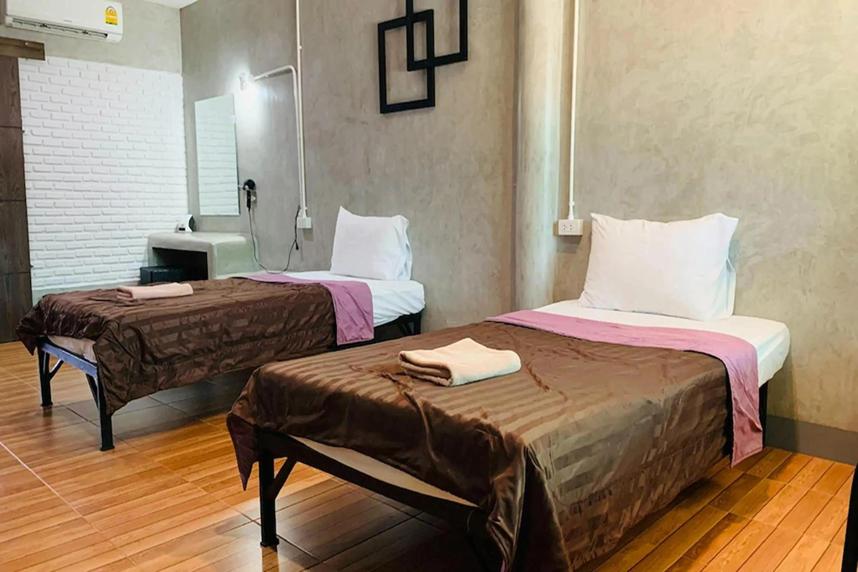 Bed in The Loft @Chiangrai