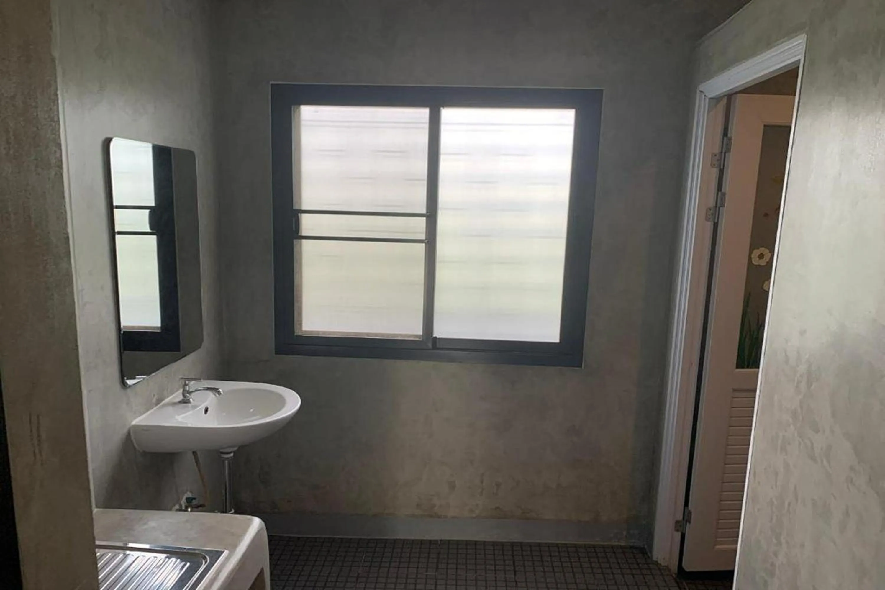 Bathroom in The Loft @Chiangrai