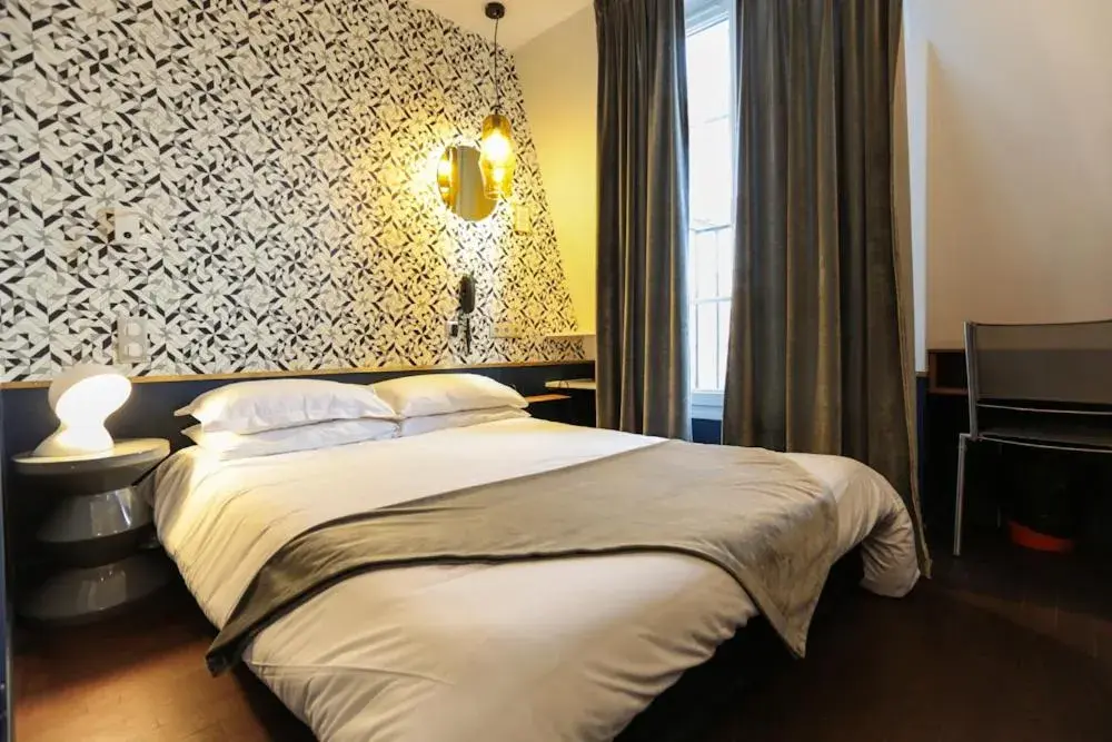 Double Room in Oops! Latin quarter by Hiphophostels Double Room in Oops! Latin quarter by Hiphophostels