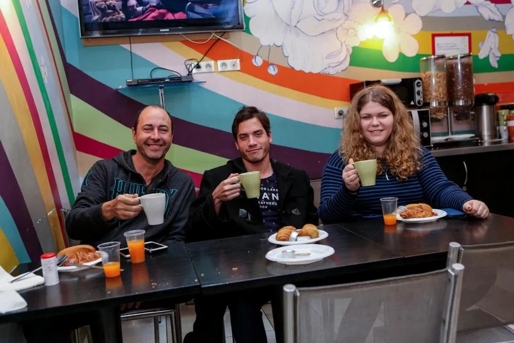 People in Oops! Latin quarter by Hiphophostels