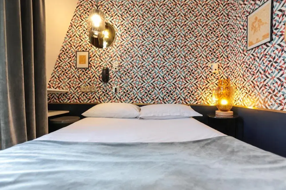 Double Room in Oops! Latin quarter by Hiphophostels Double Room in Oops! Latin quarter by Hiphophostels
