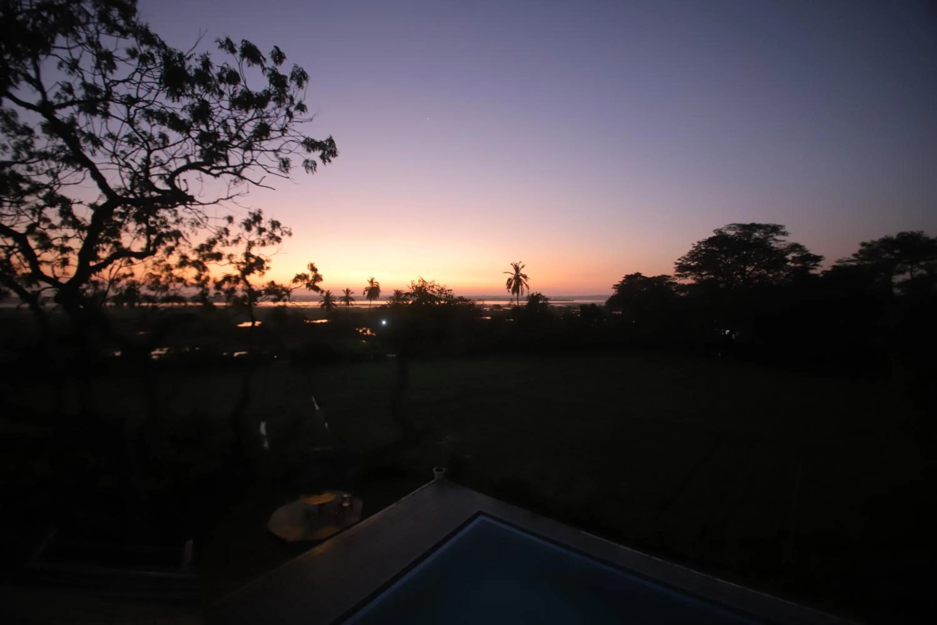 Night in Birdsong Leisure Resort