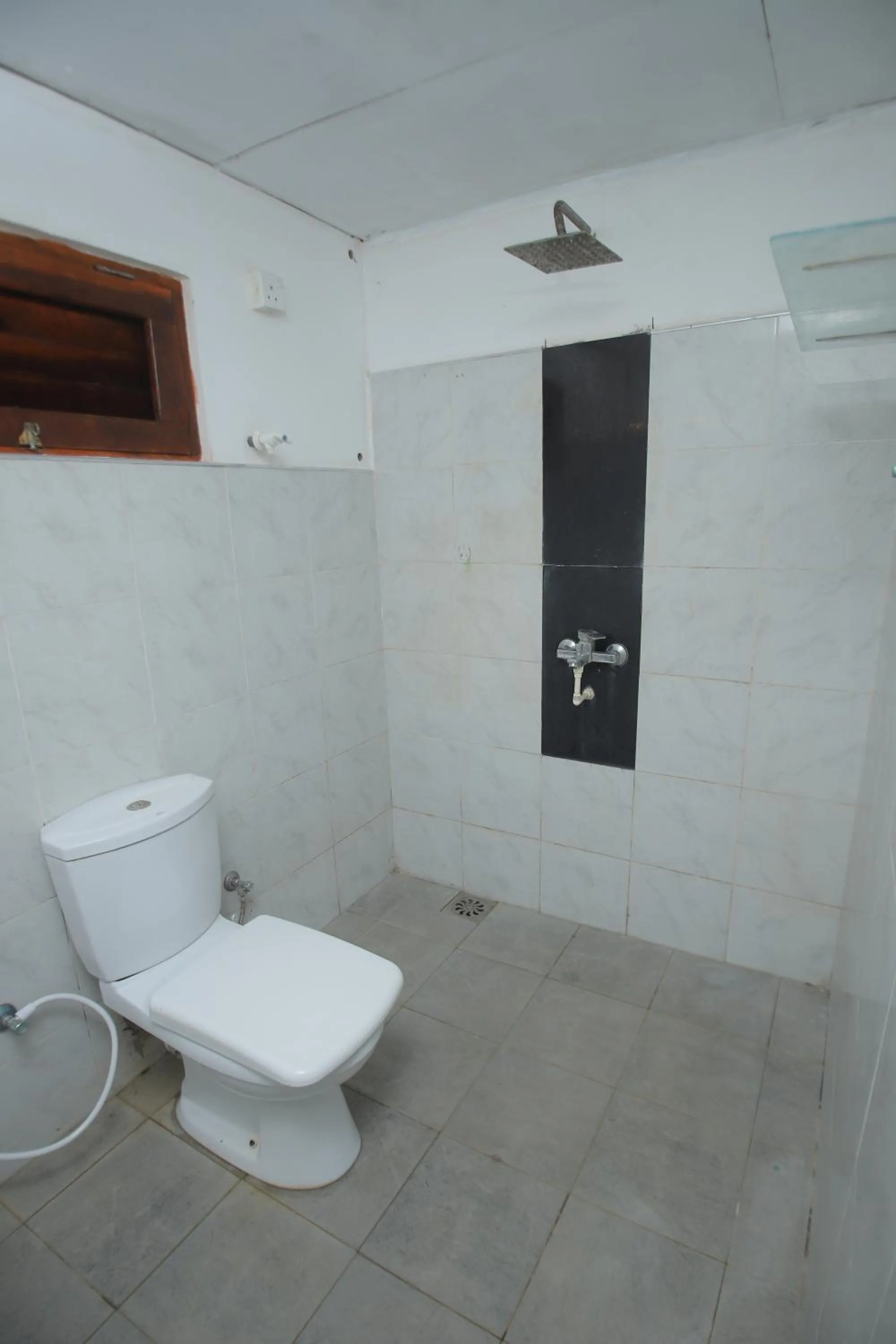 Shower in Birdsong Leisure Resort