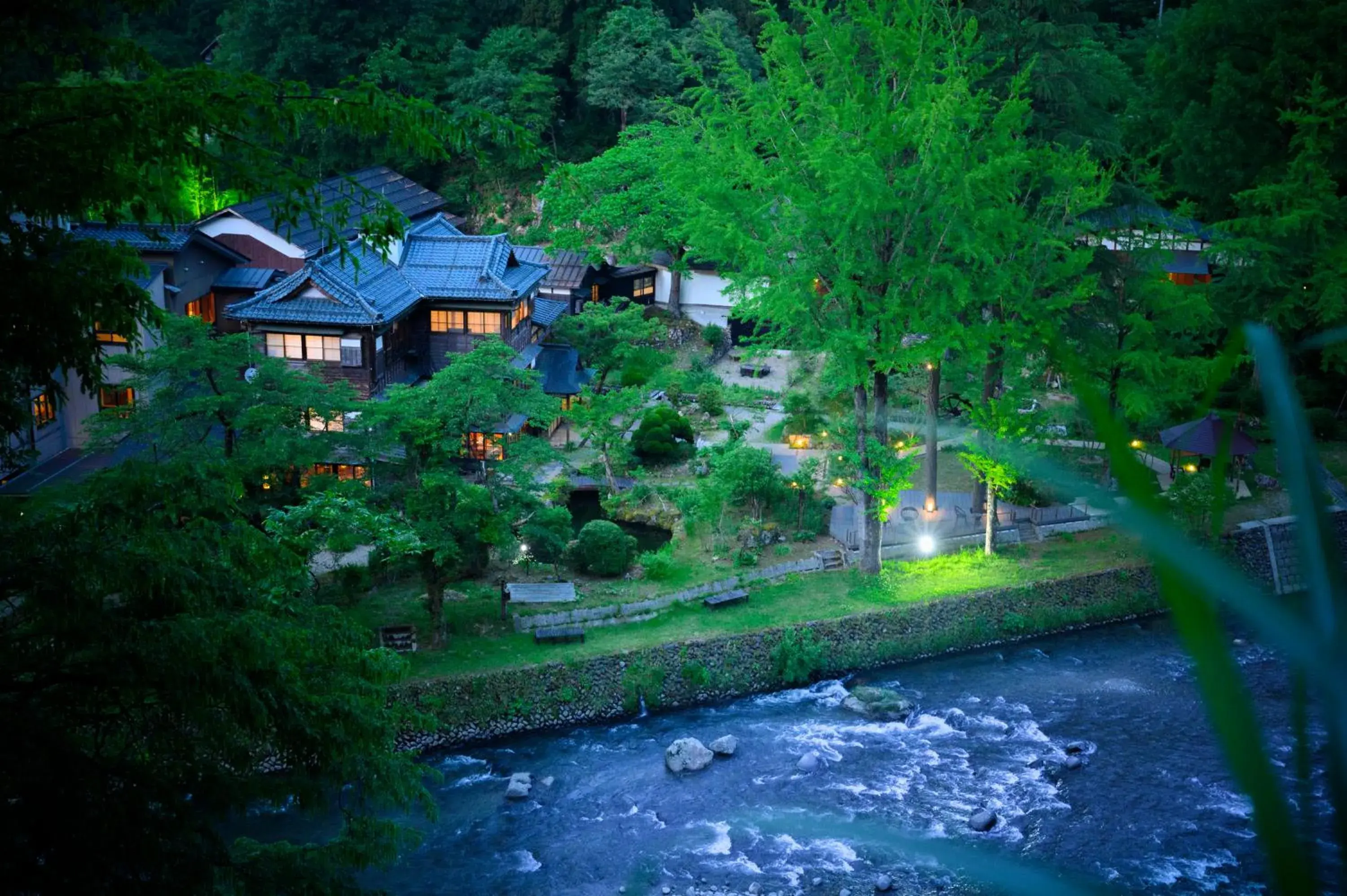 Property building in Rankeisou Property building in Rankeisou