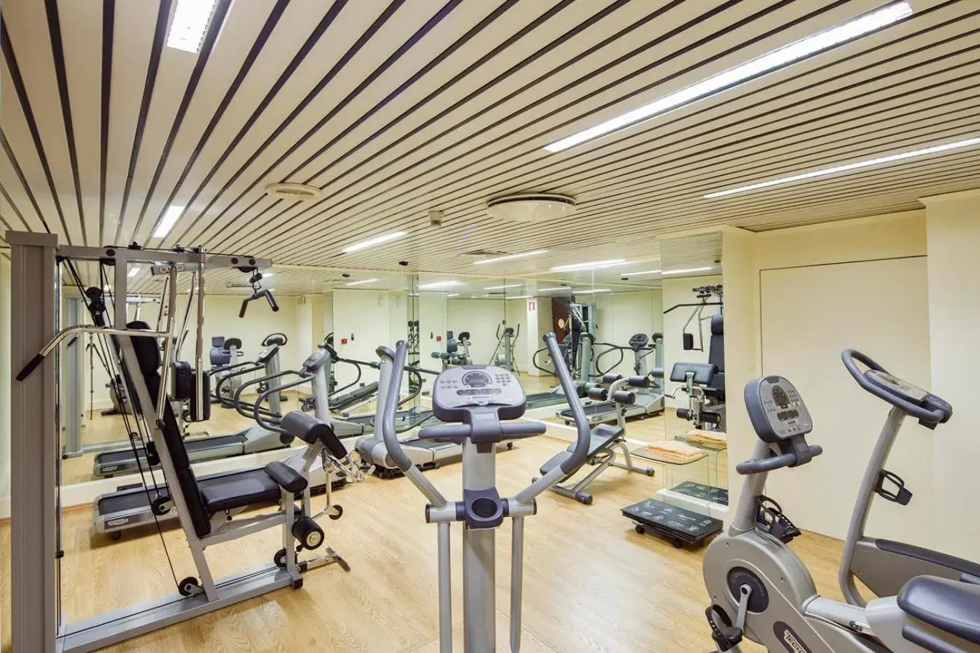 Fitness centre/facilities in Hotel Orientale Fitness centre/facilities in Hotel Orientale