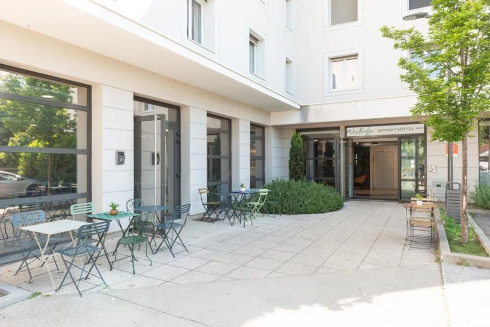 Balcony/Terrace in Westlodge Dardilly Lyon Nord