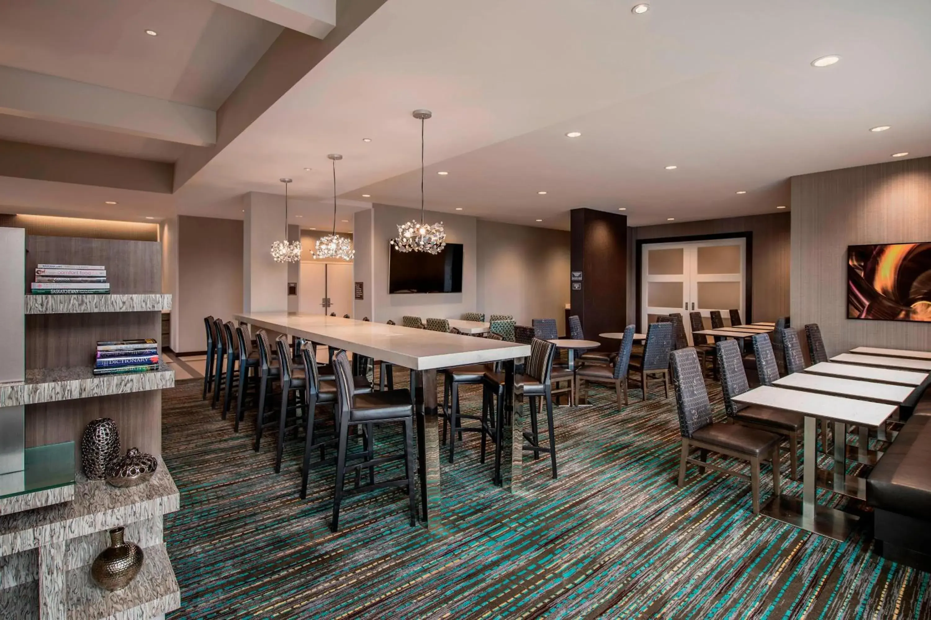 Restaurant/places to eat in Residence Inn by Marriott Regina Restaurant/places to eat in Residence Inn by Marriott Regina