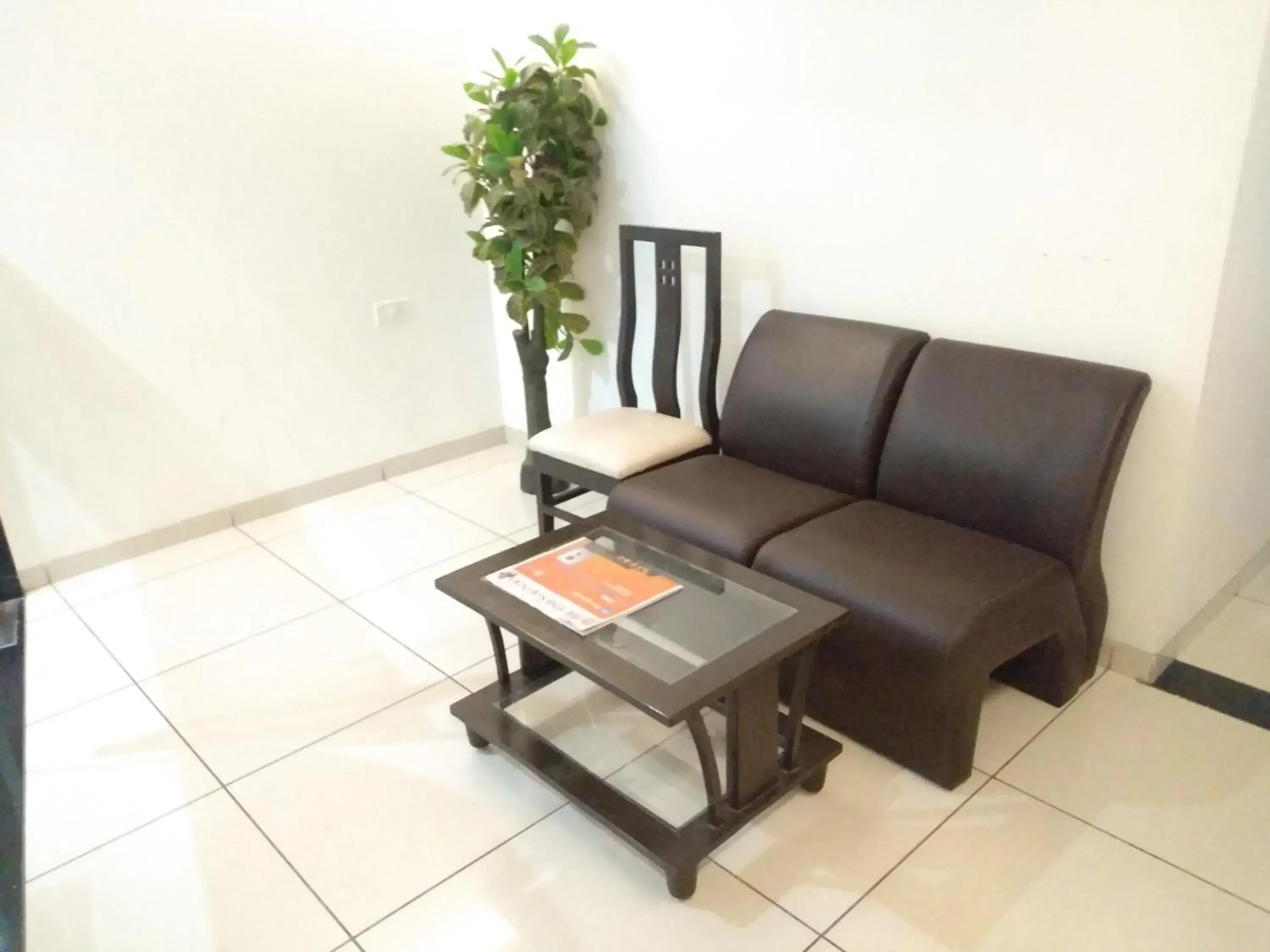 Property building in Hotel One Up Property building in Hotel One Up