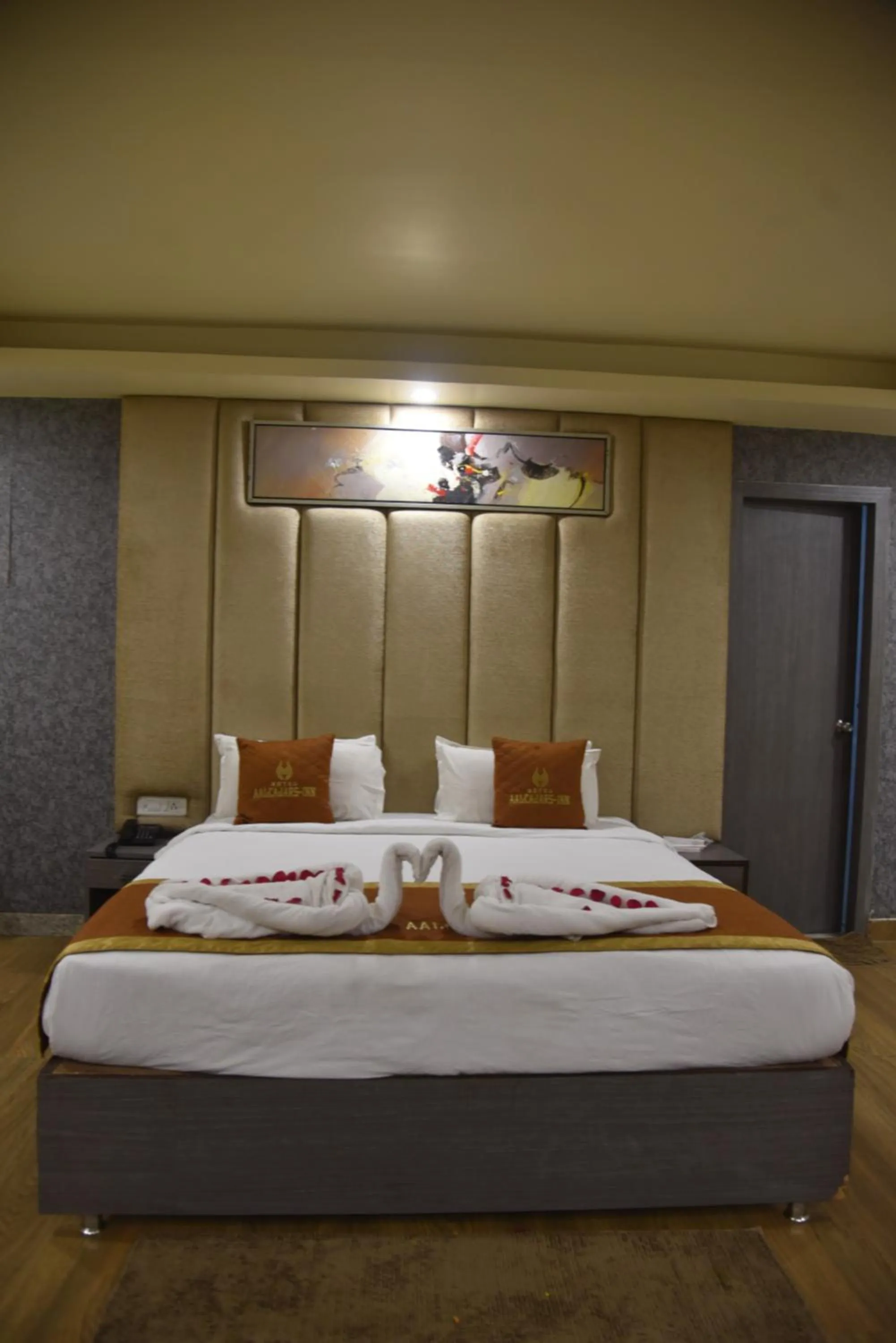 Bed in Aalcajars Inn