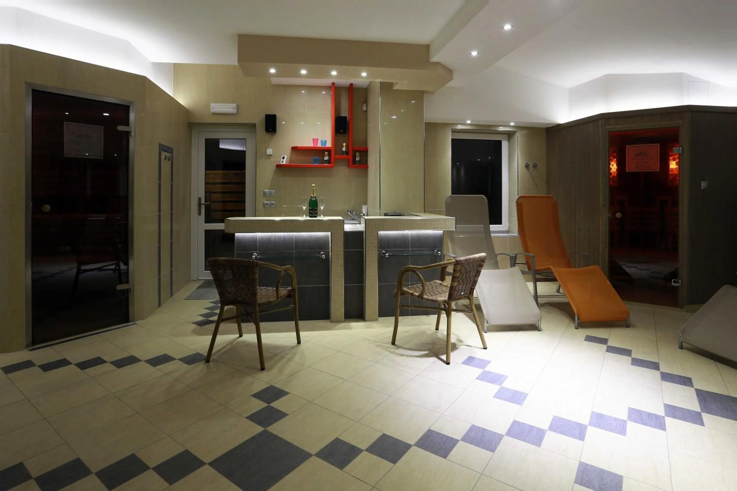 Spa and wellness centre/facilities in Wellness Penzion Pod Rozhlednou