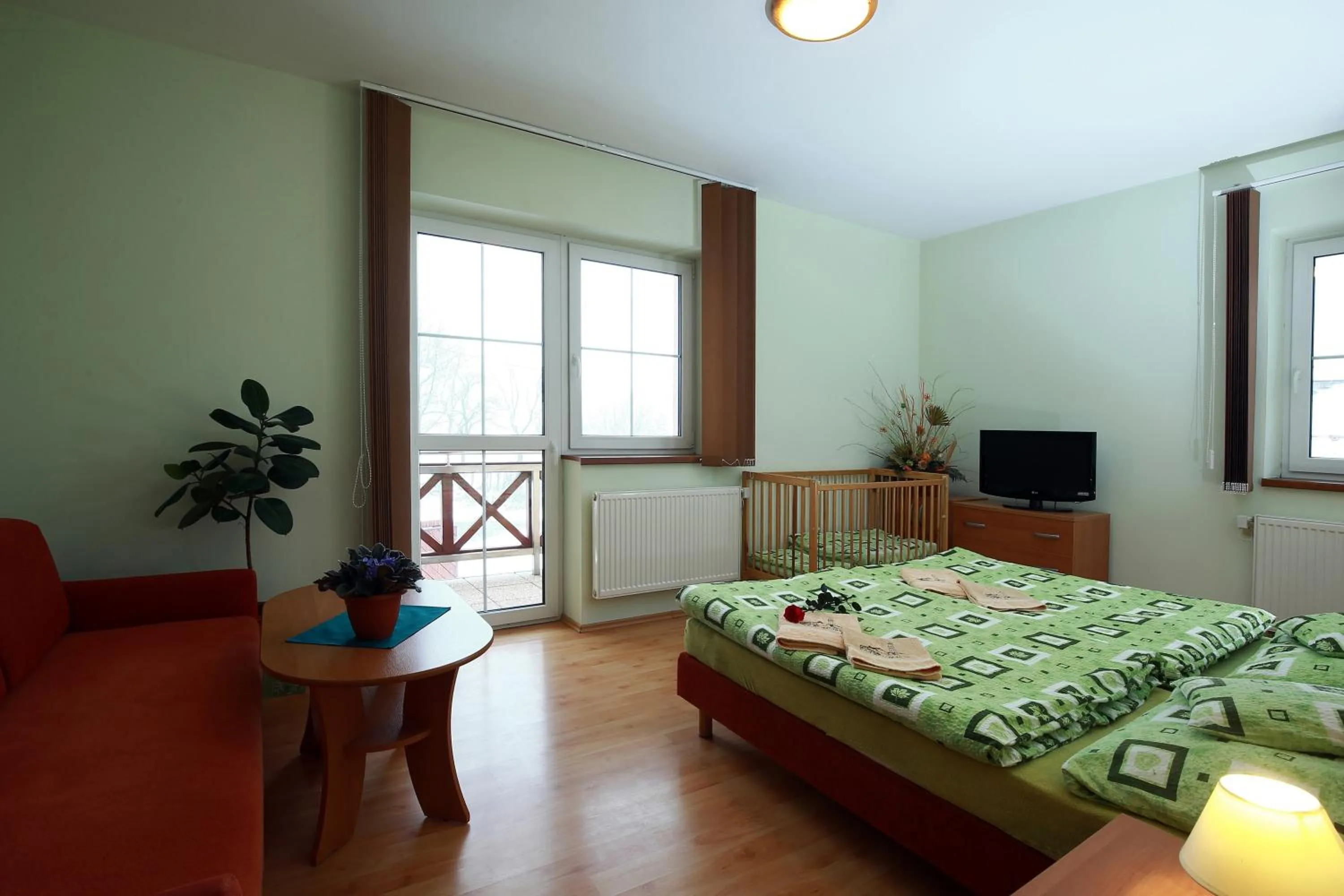 Photo of the whole room, Bed in Wellness Penzion Pod Rozhlednou