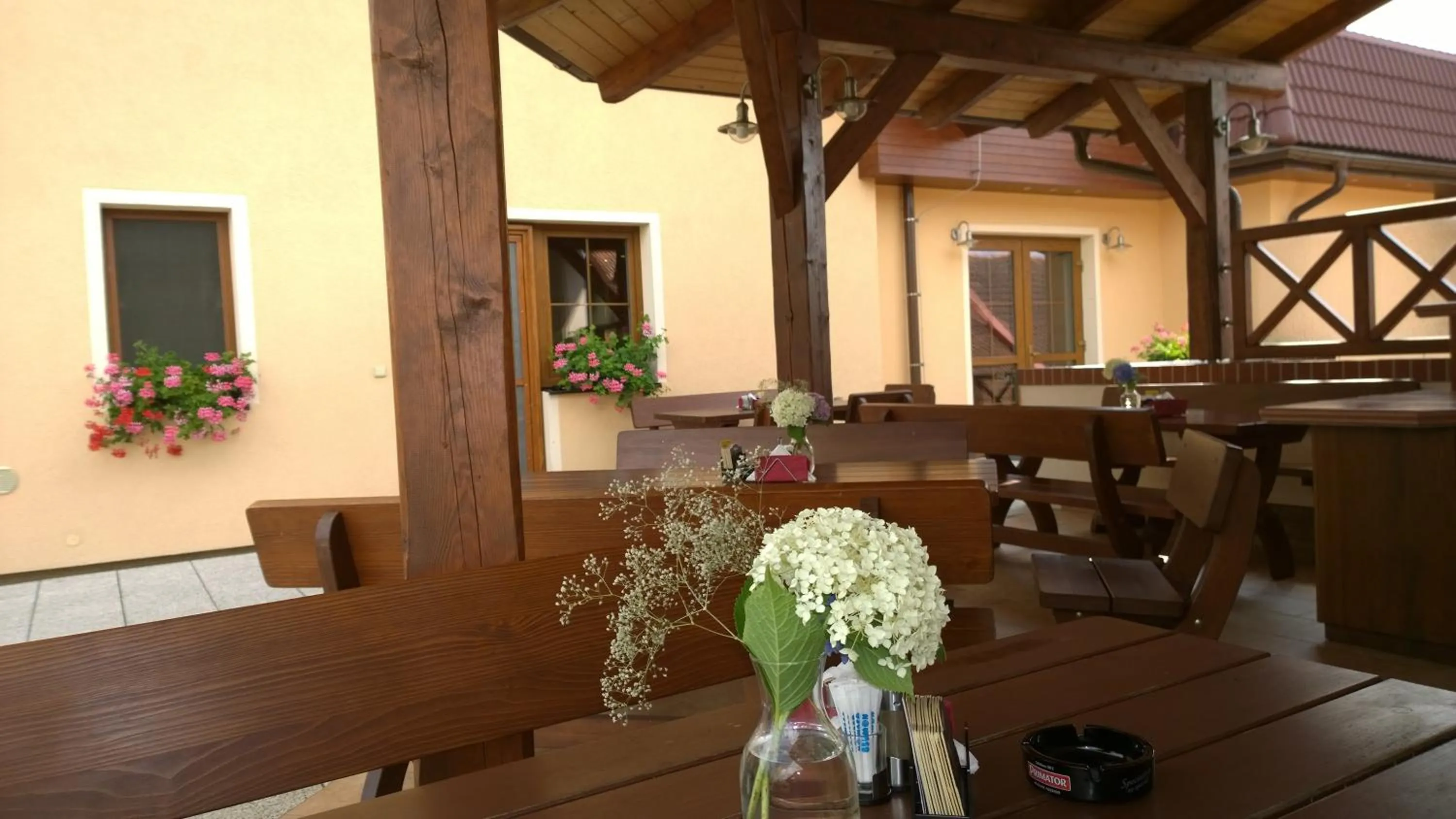 Restaurant/places to eat in Wellness Penzion Pod Rozhlednou