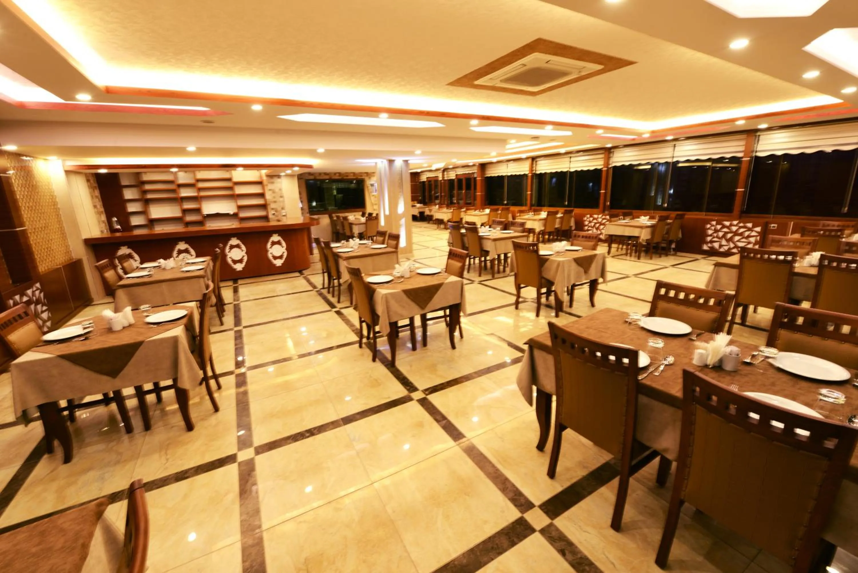 Restaurant/places to eat in Atlıhanpark Hotel