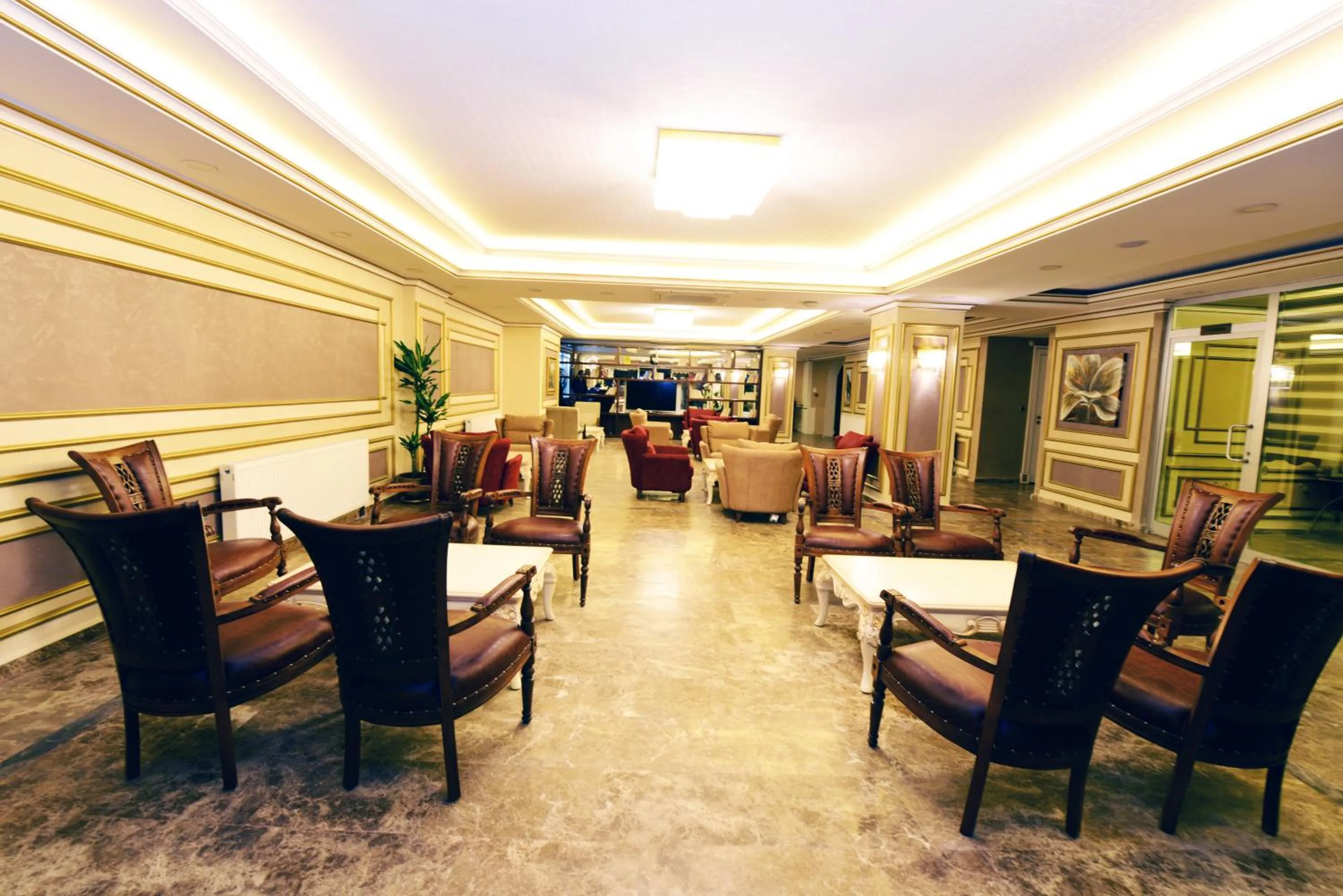 Seating area in Atlıhanpark Hotel