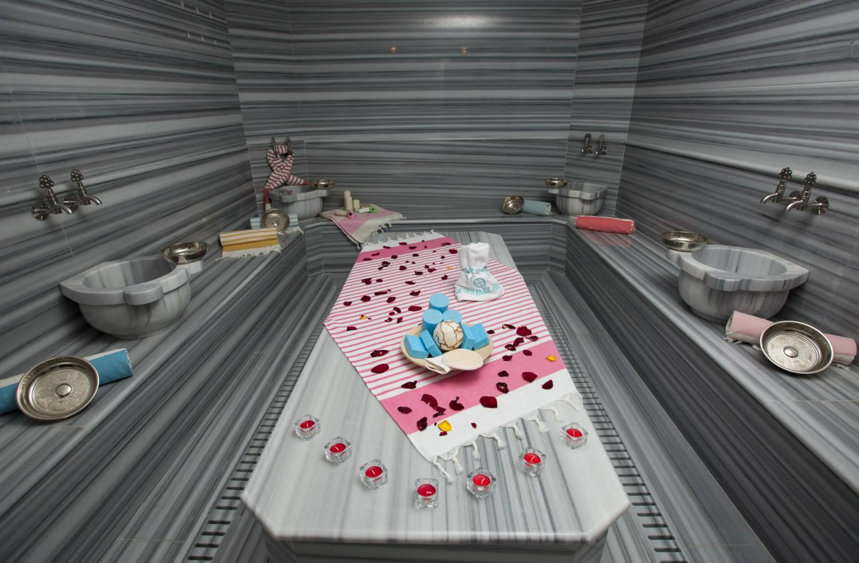 Hot Spring Bath in Görükle Güler Park Hotel