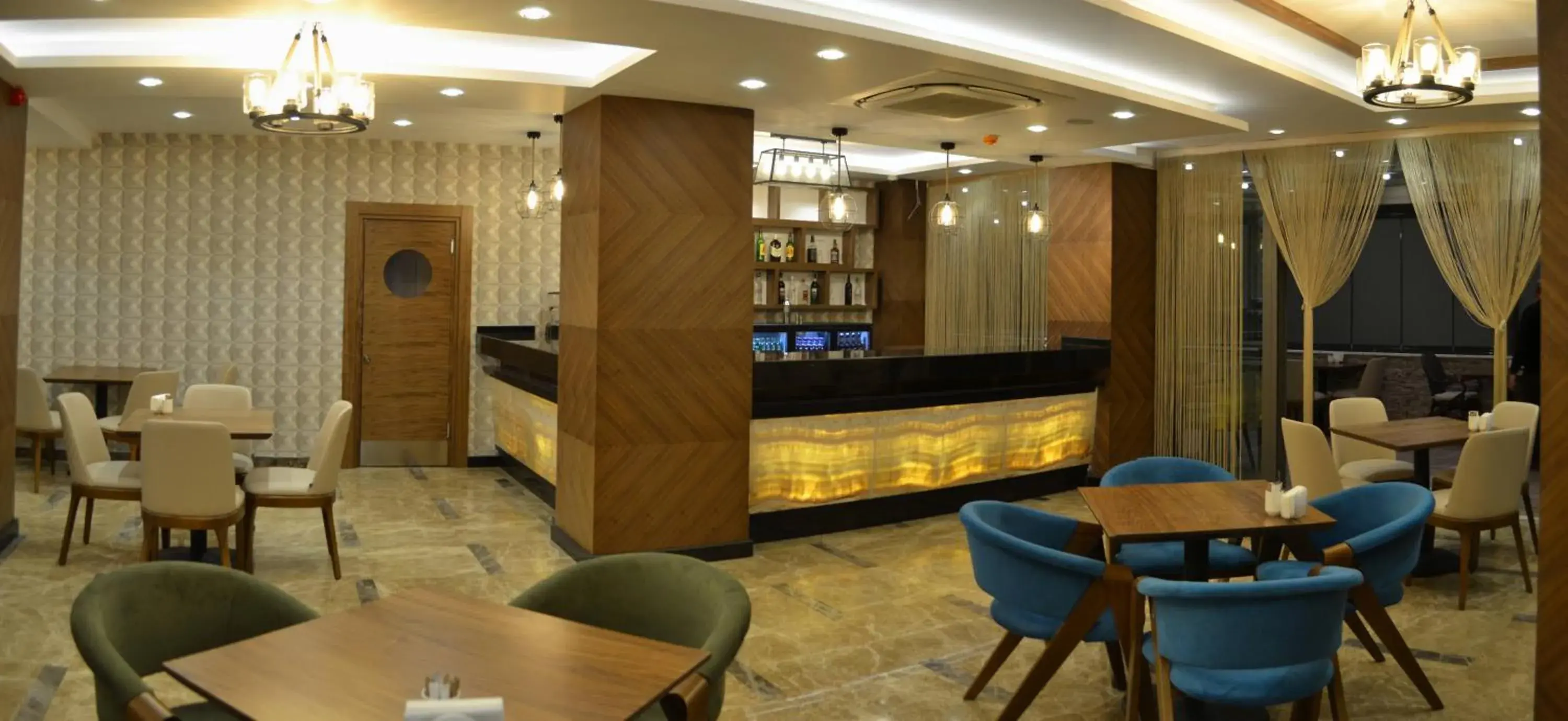 Lobby or reception in Görükle Güler Park Hotel Lobby or reception in Görükle Güler Park Hotel